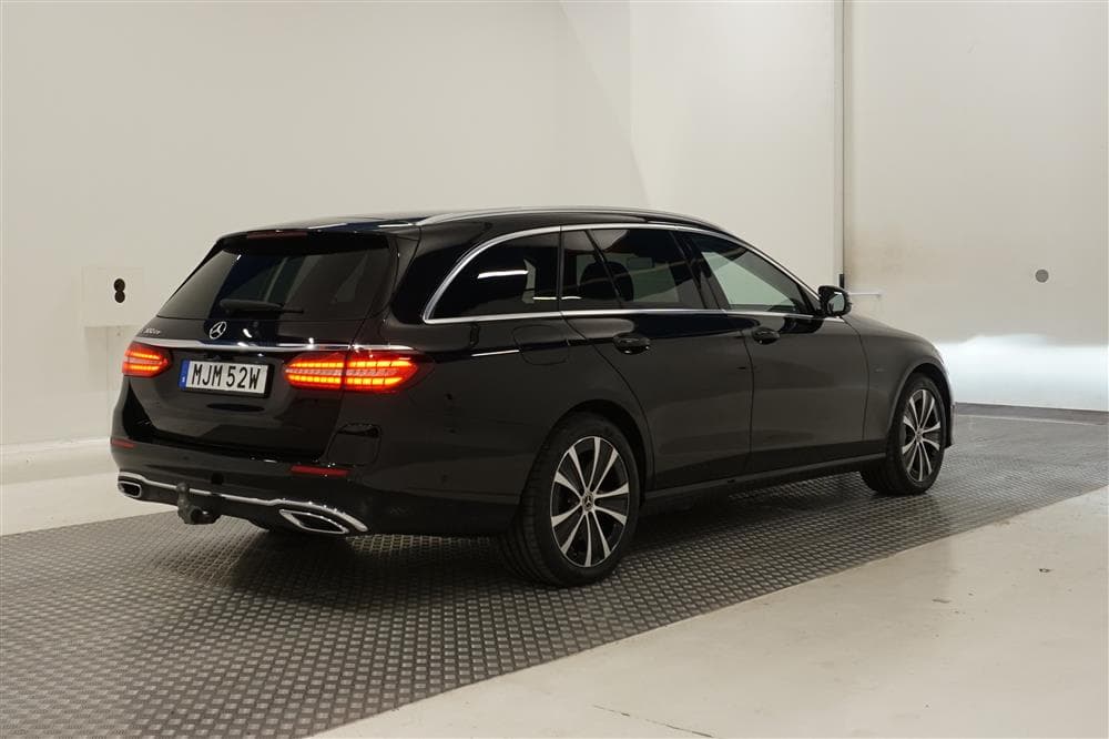 Mercedes-Benz E 300 de Plug in 316hk Widescreen Värmare Momsexteriör