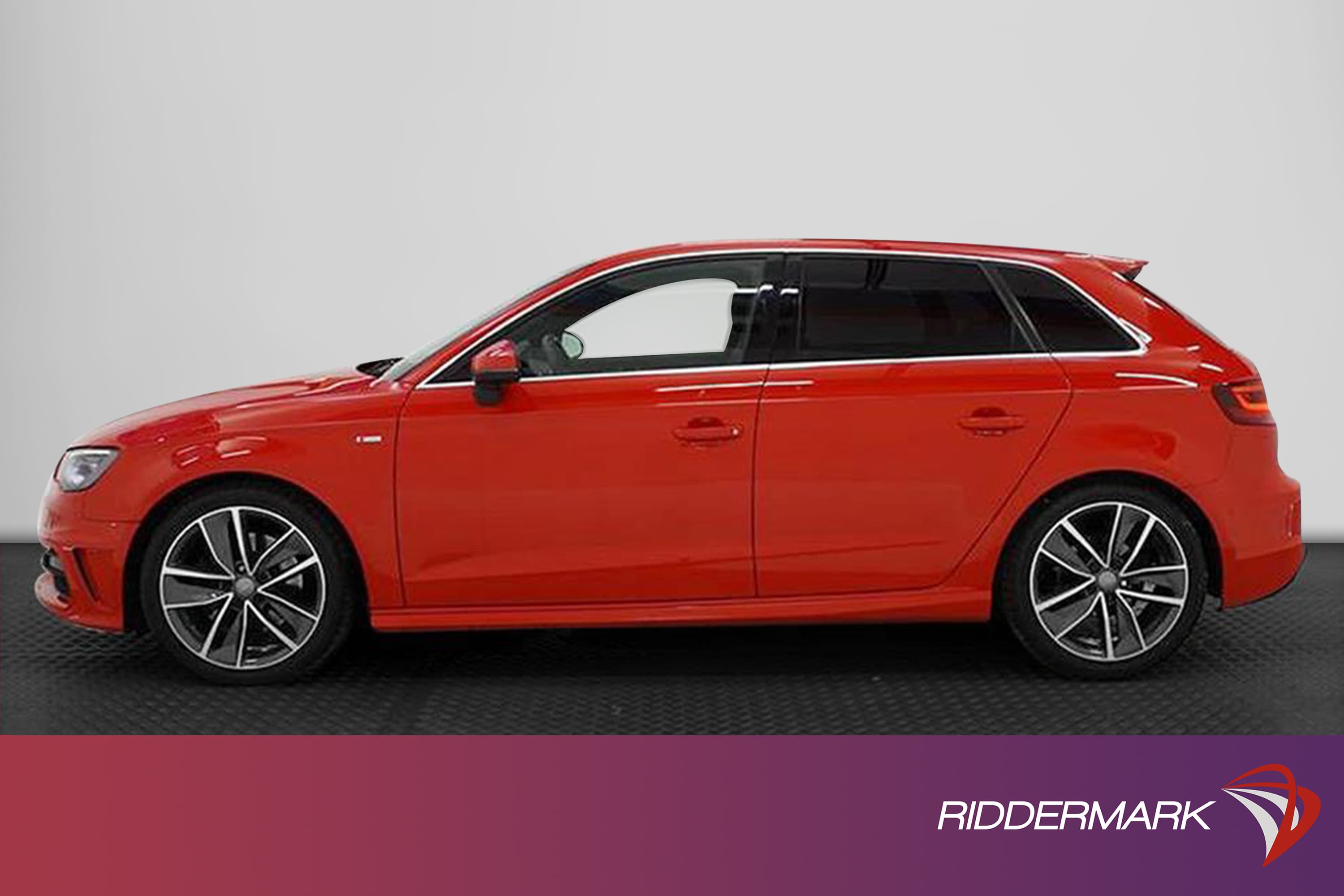 Audi A3 2.0 TDI 184hk Quattro S-Line M-värm 0.49l/milexteriör