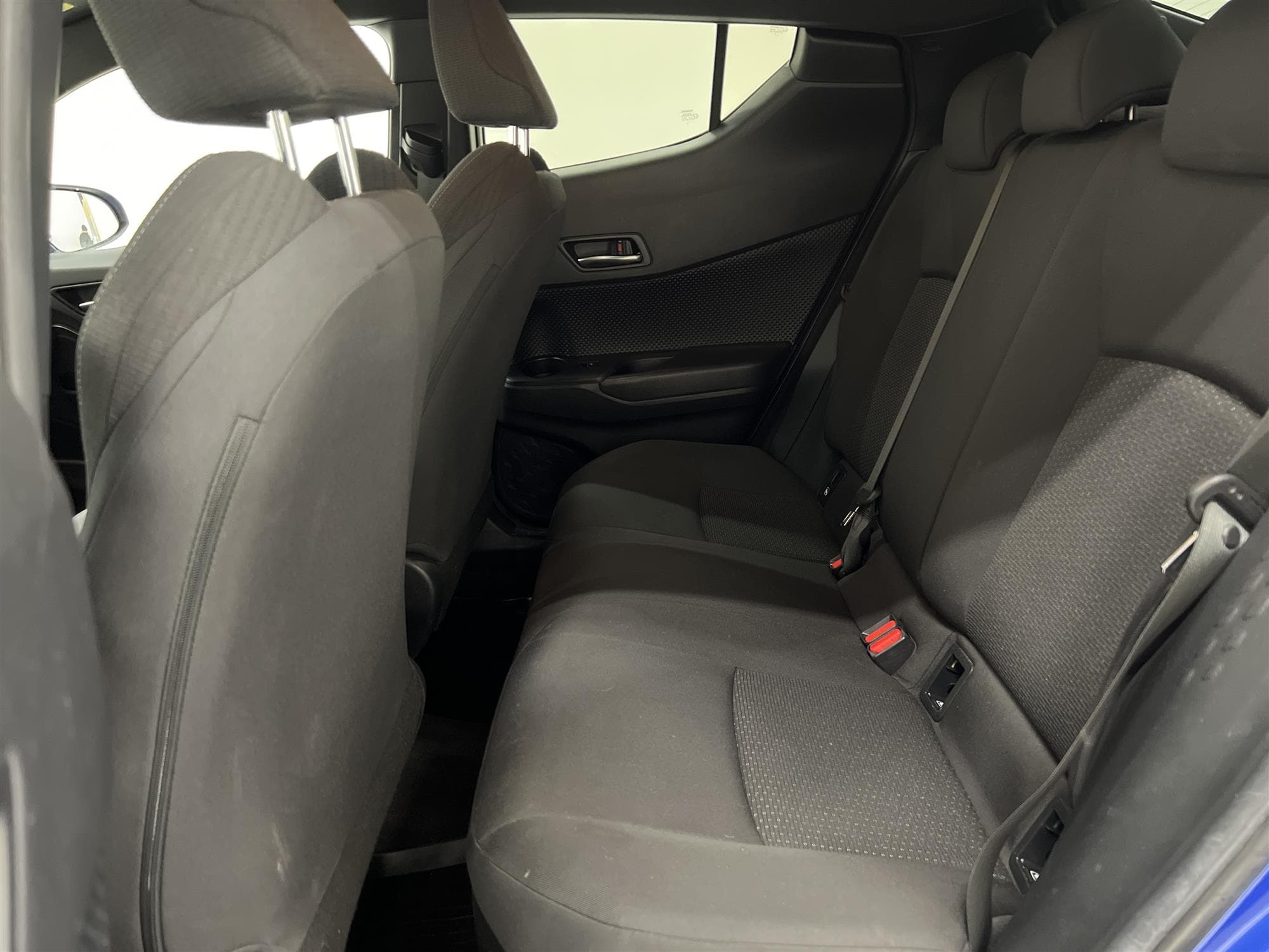 Toyota C-HR Hybrid CVT 122hk B-Kam Låg Skatt 0,38L/mil