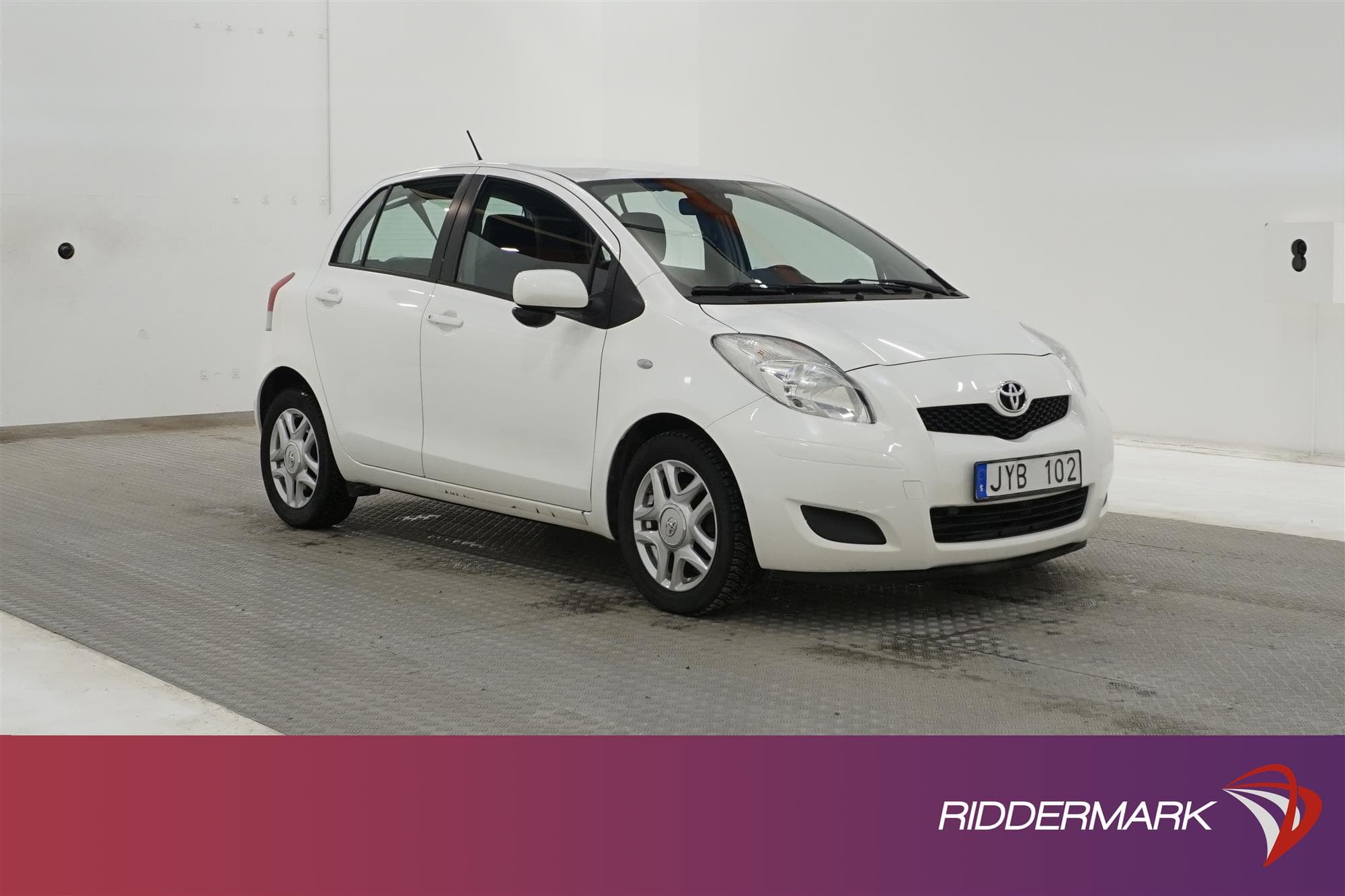 Toyota Yaris 1.4 D-4D 90hk Motorvärmare  Nyservad 0,36L/mil