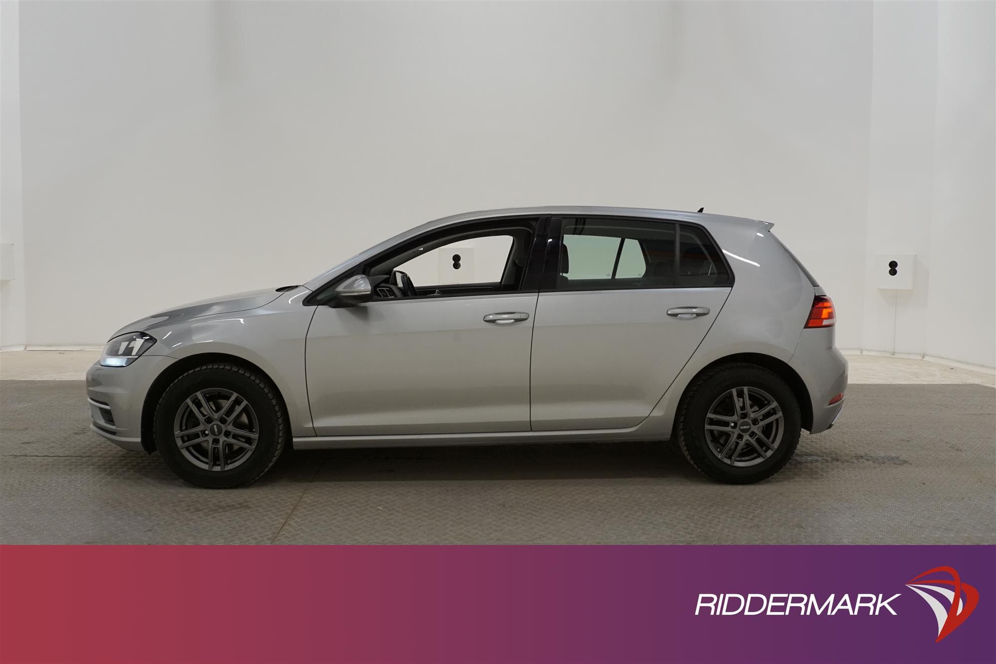 Volkswagen Golf 1.0 TSI DSG 115hk