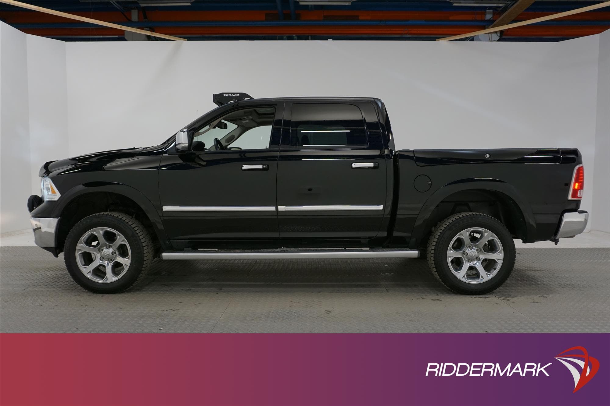 Dodge Ram Laramie 5.7 395hk Luftfjädring Rambox Taklucka