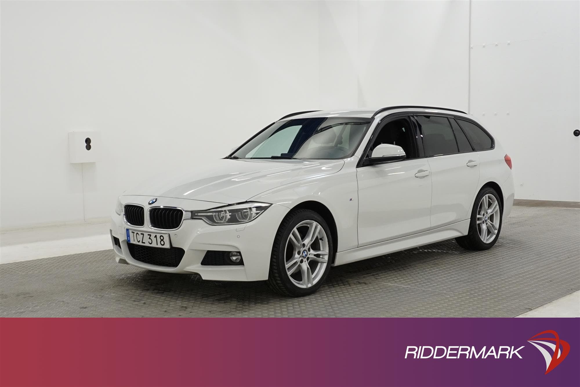 BMW 320d xDrive Touring Steptronic 190hk