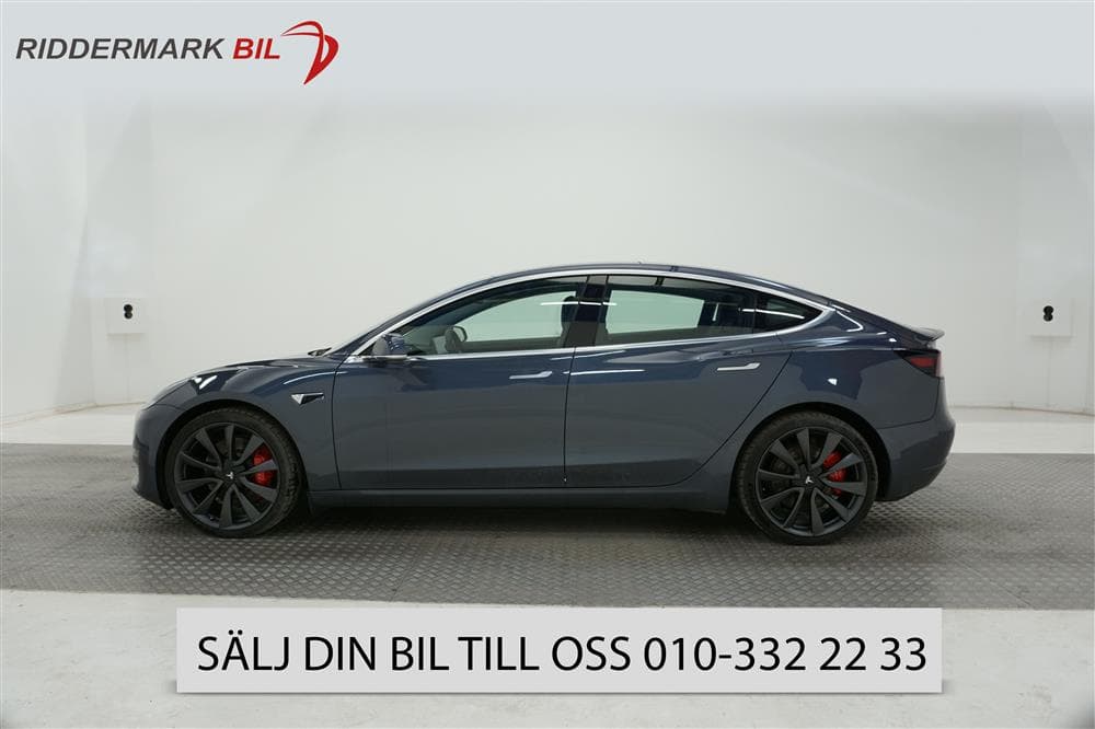 Tesla Model 3 Performance AWD 510hk Svensksåld Premium