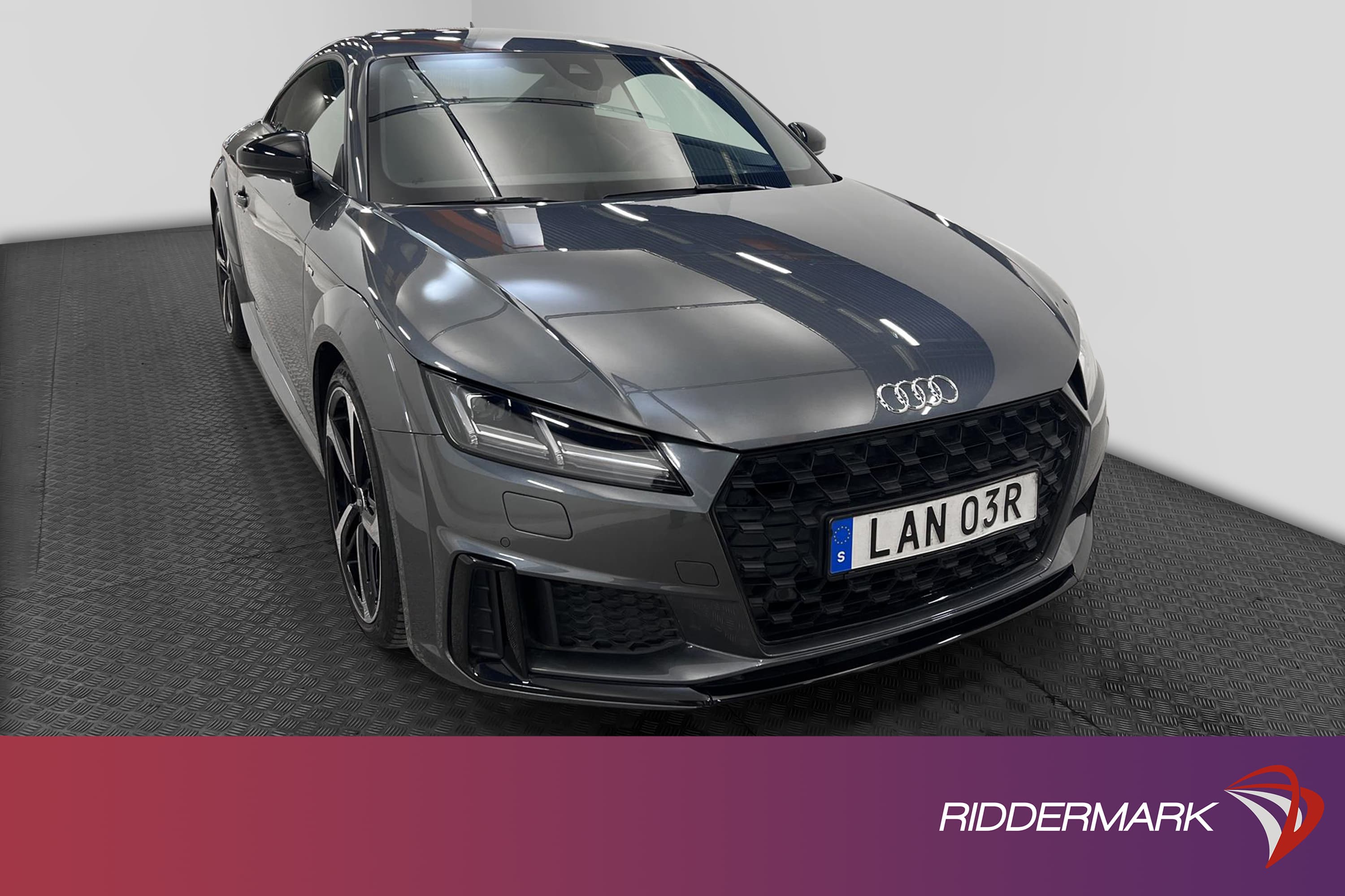 Audi TT Coupé 45 245hk