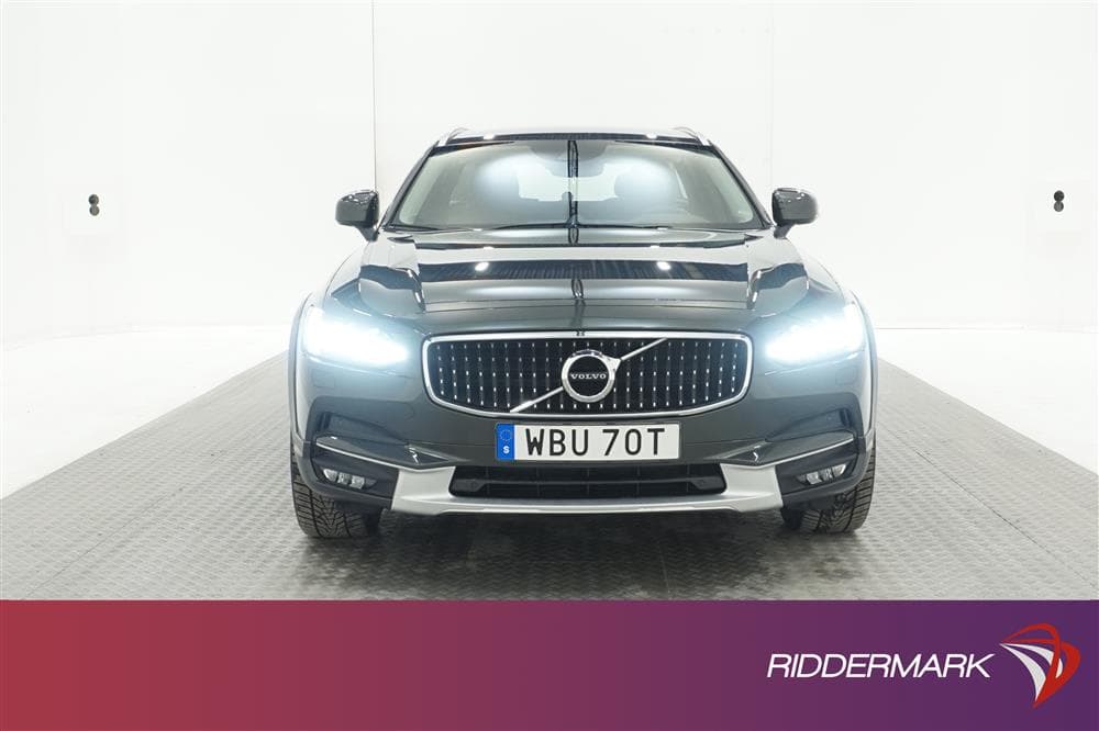 Volvo V90 Cross Country