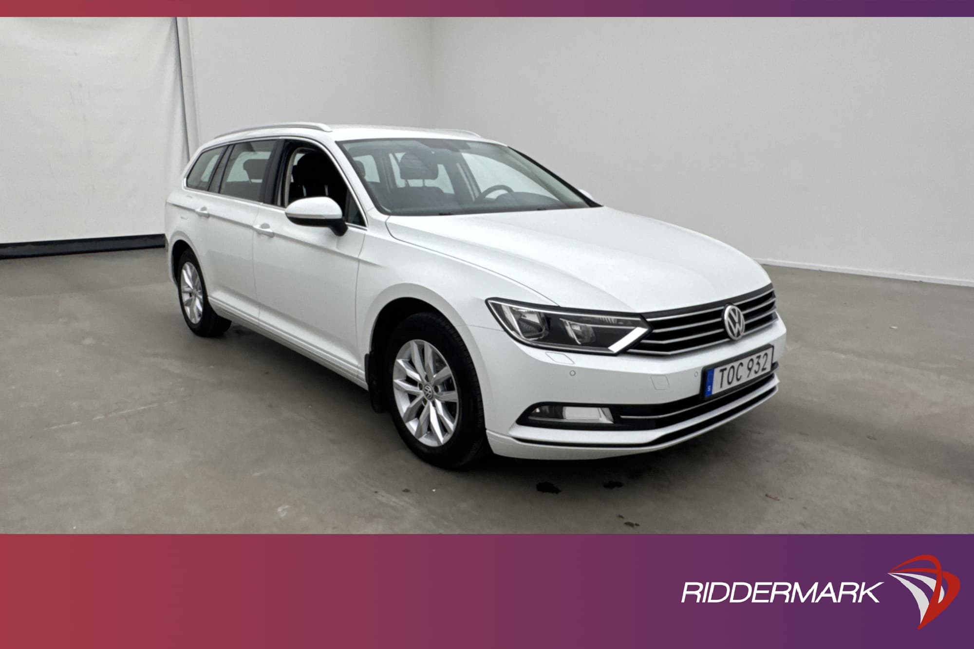Volkswagen Passat SC 1.4 TSI 150hk Kamera CarPlay Dragkrok