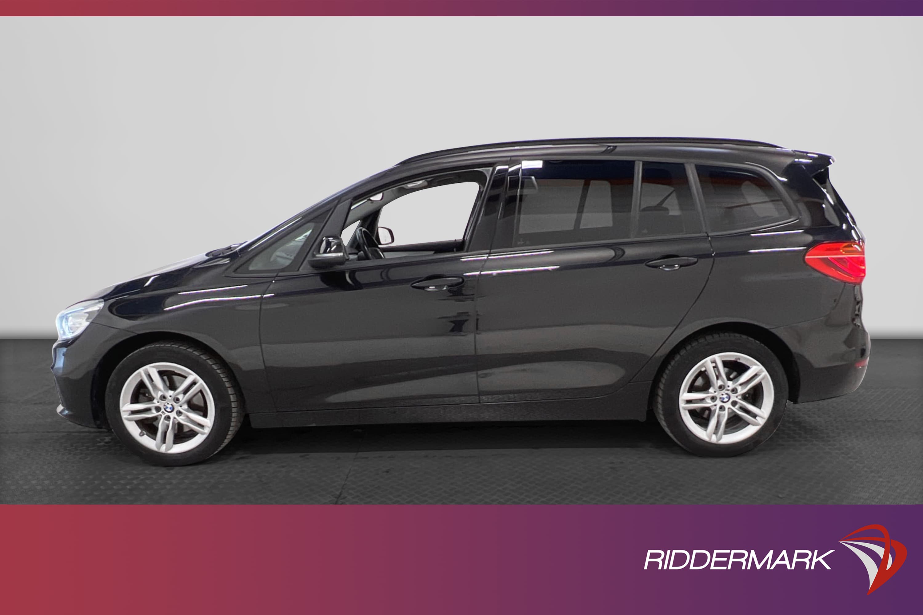 BMW 218i GT 7-sits B-Kamera Pdc Välservad 136hk