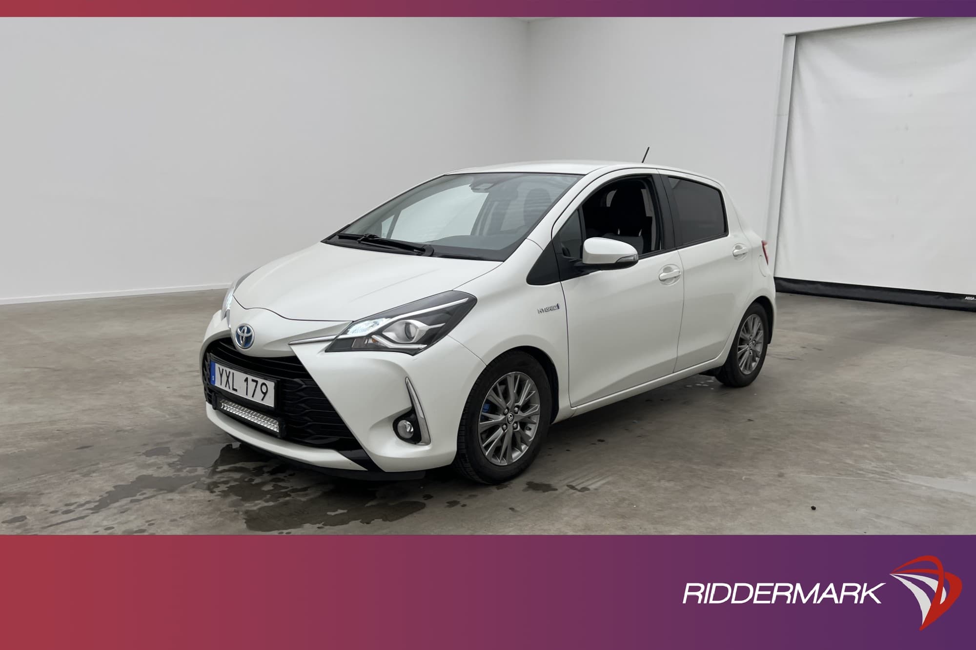 Toyota Yaris Hybrid e-CVT 101hk
