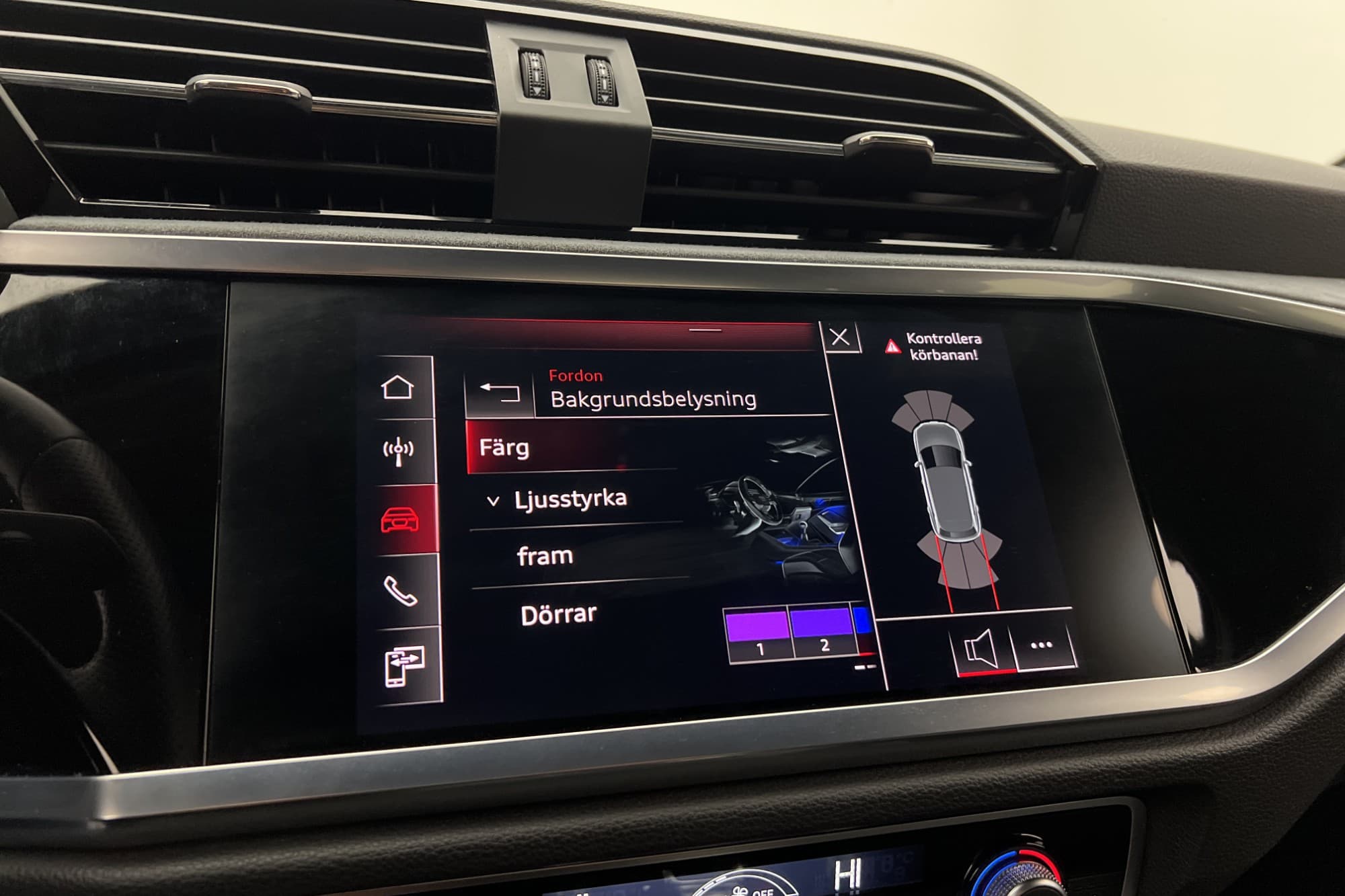 Audi Q3 40 TFSI Q S-Line Cockpit P-Värmare Ambient Dragkrok