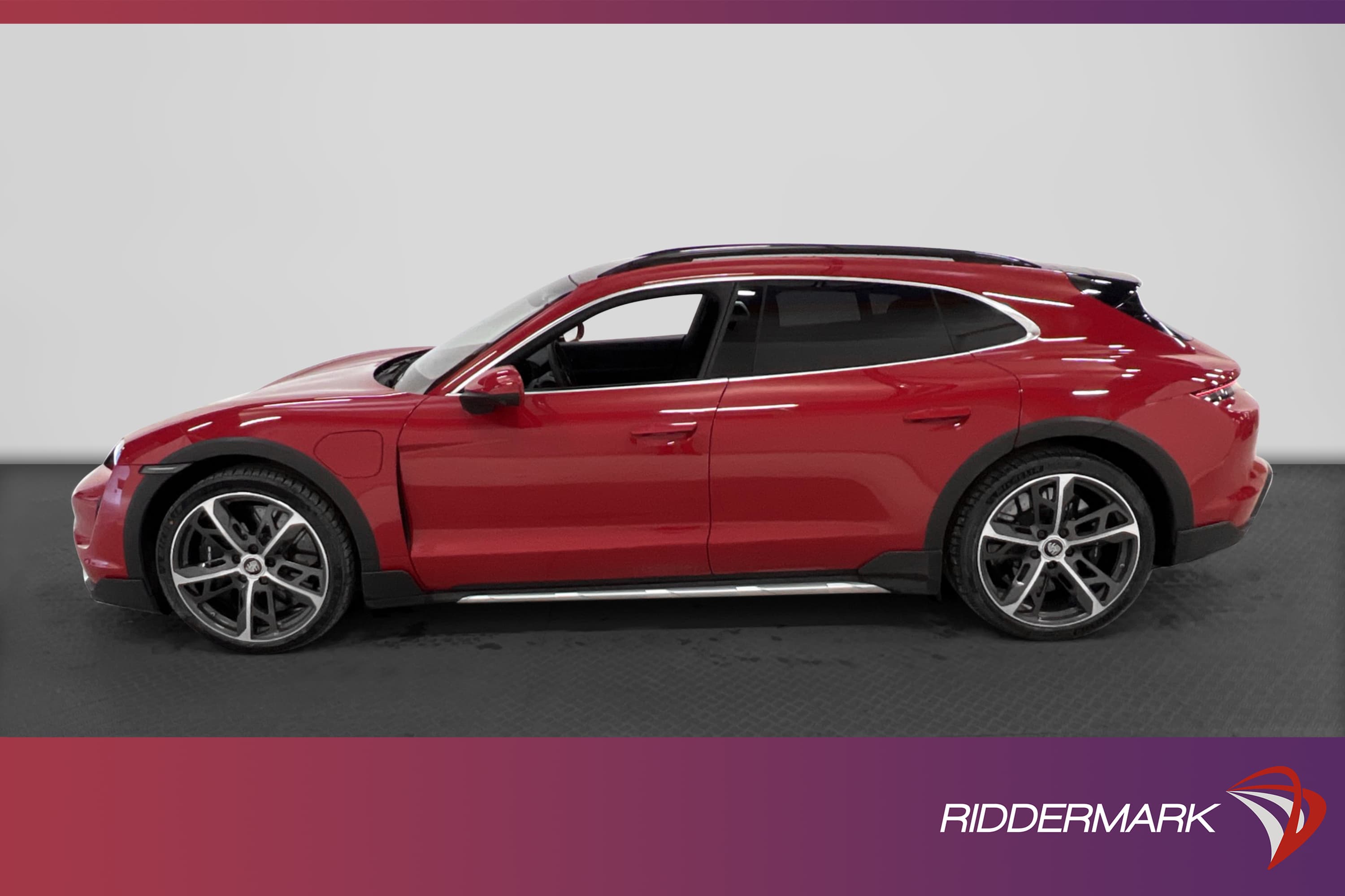 Porsche Taycan Cross Turismo