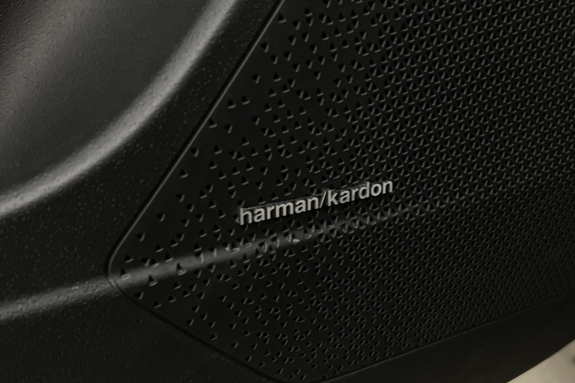 Kia Niro EV Advance Plus H/K Head Up Dragkrok Kamera Skinn