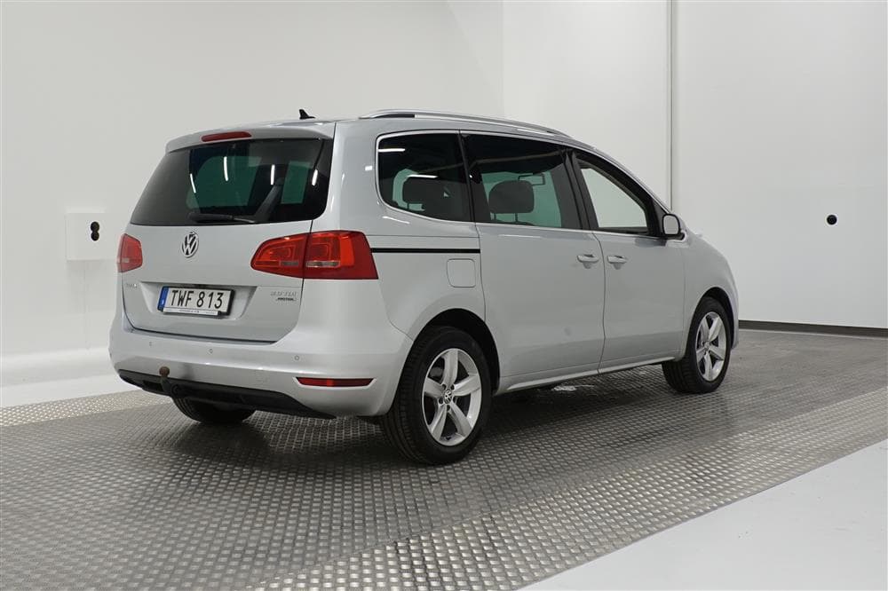 Volkswagen Sharan TDI 4M 140hk 7sits Pano B-Kamera Navi Dragexteriör