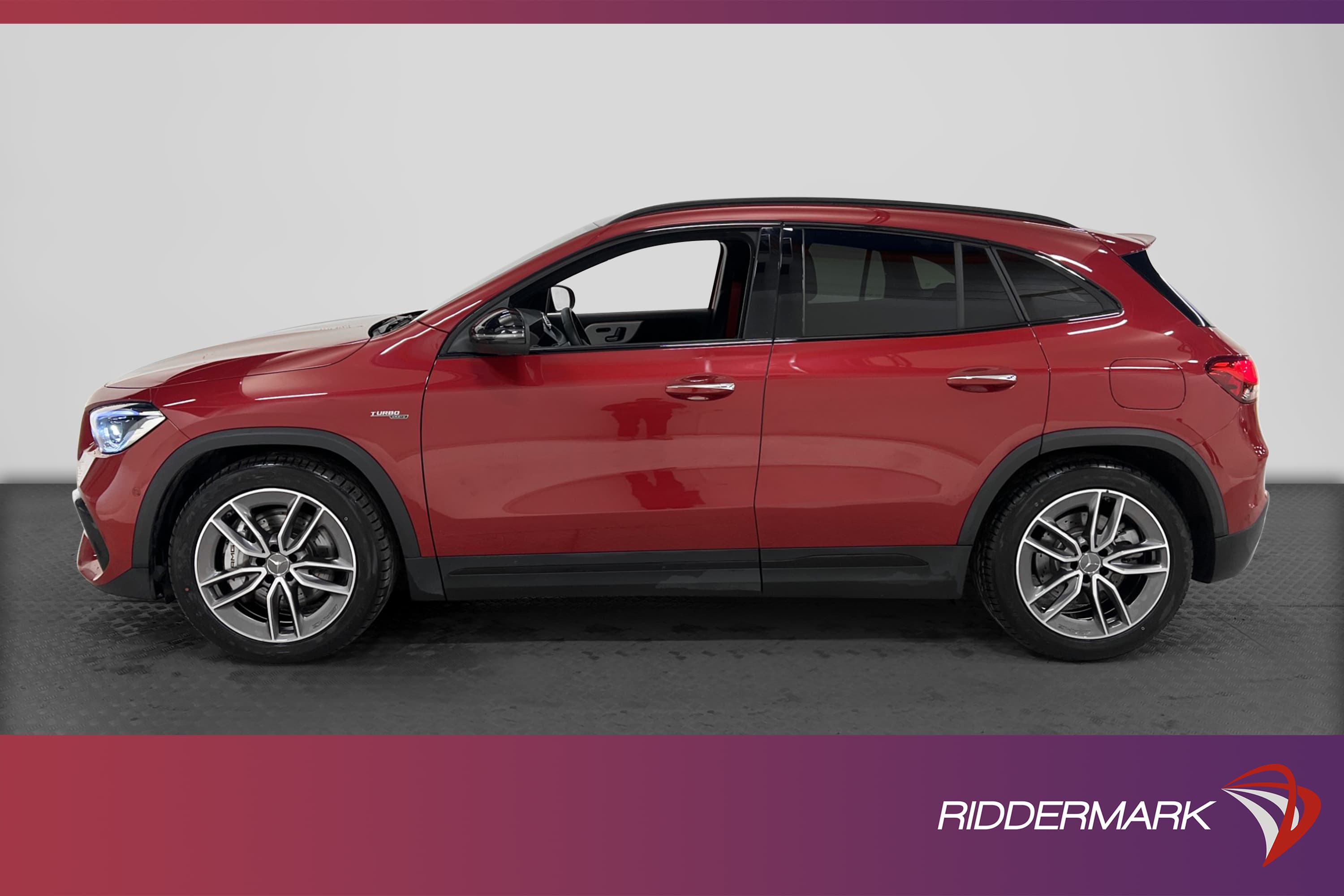 Mercedes-Benz GLA 35 4M