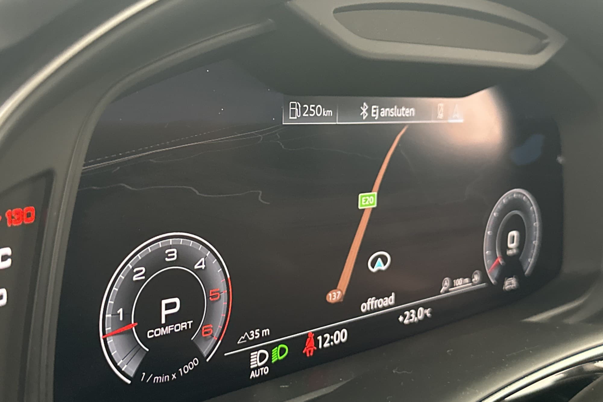 Audi Q8 50 TDI Q S-Line Cockpit Luft D-Värm Kamera Navi Drag