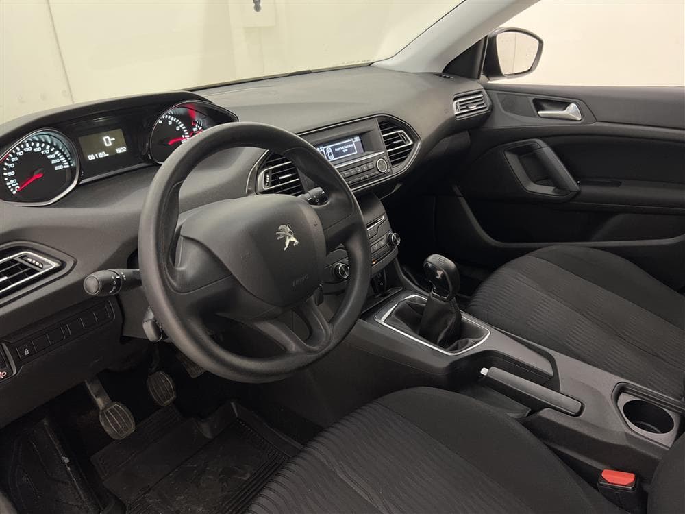Peugeot 308 PureTech  82hk Access 1 Brukare Nyserv Låg Skattinteriör