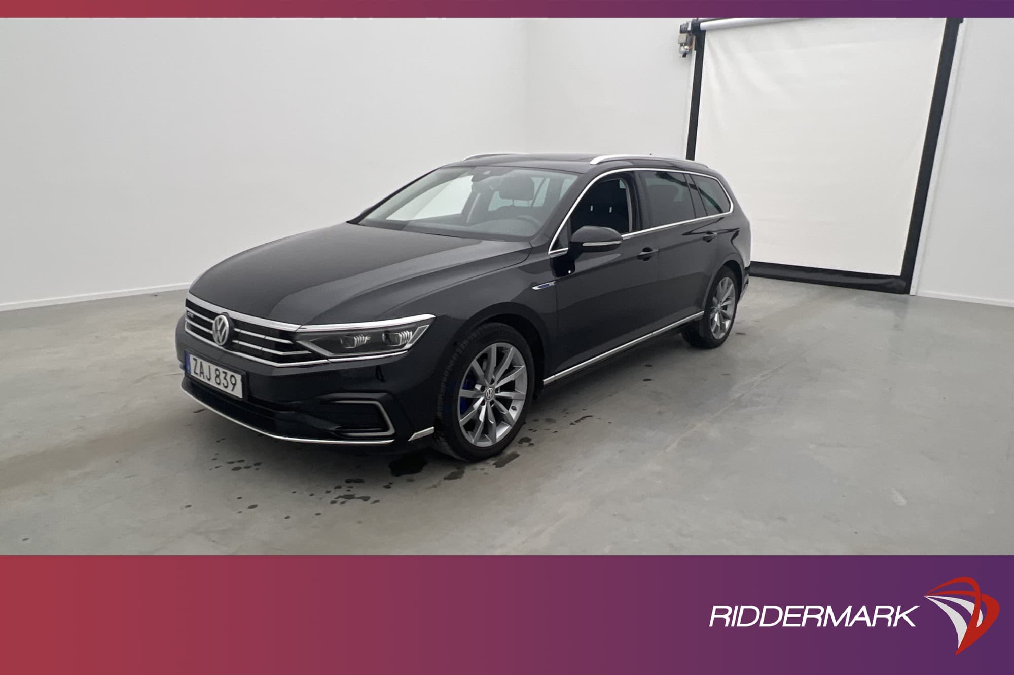 Volkswagen Passat GTE 218hk