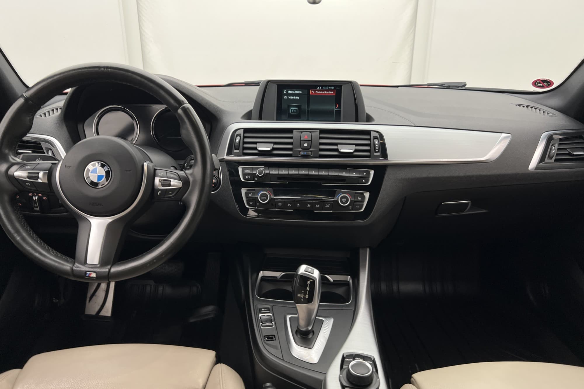 BMW 120 d xDrive M Sport Sensorer Skinn Keyless Dragkrok