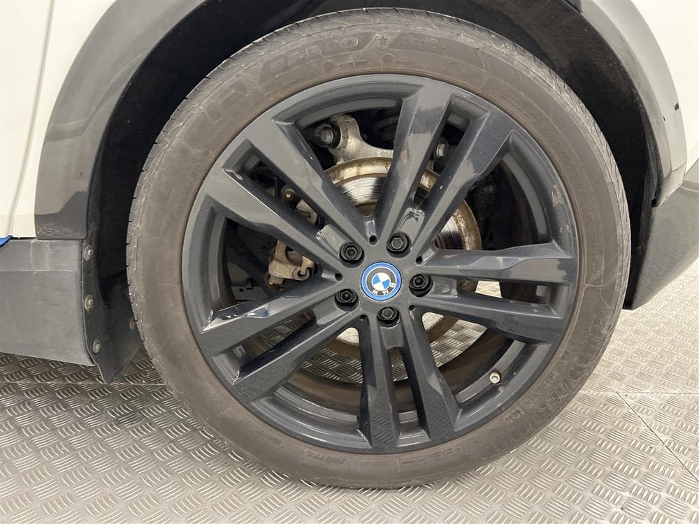 BMW i3s 94Ah 184hk Comfort Advanced Navi Snabbladdninginteriör