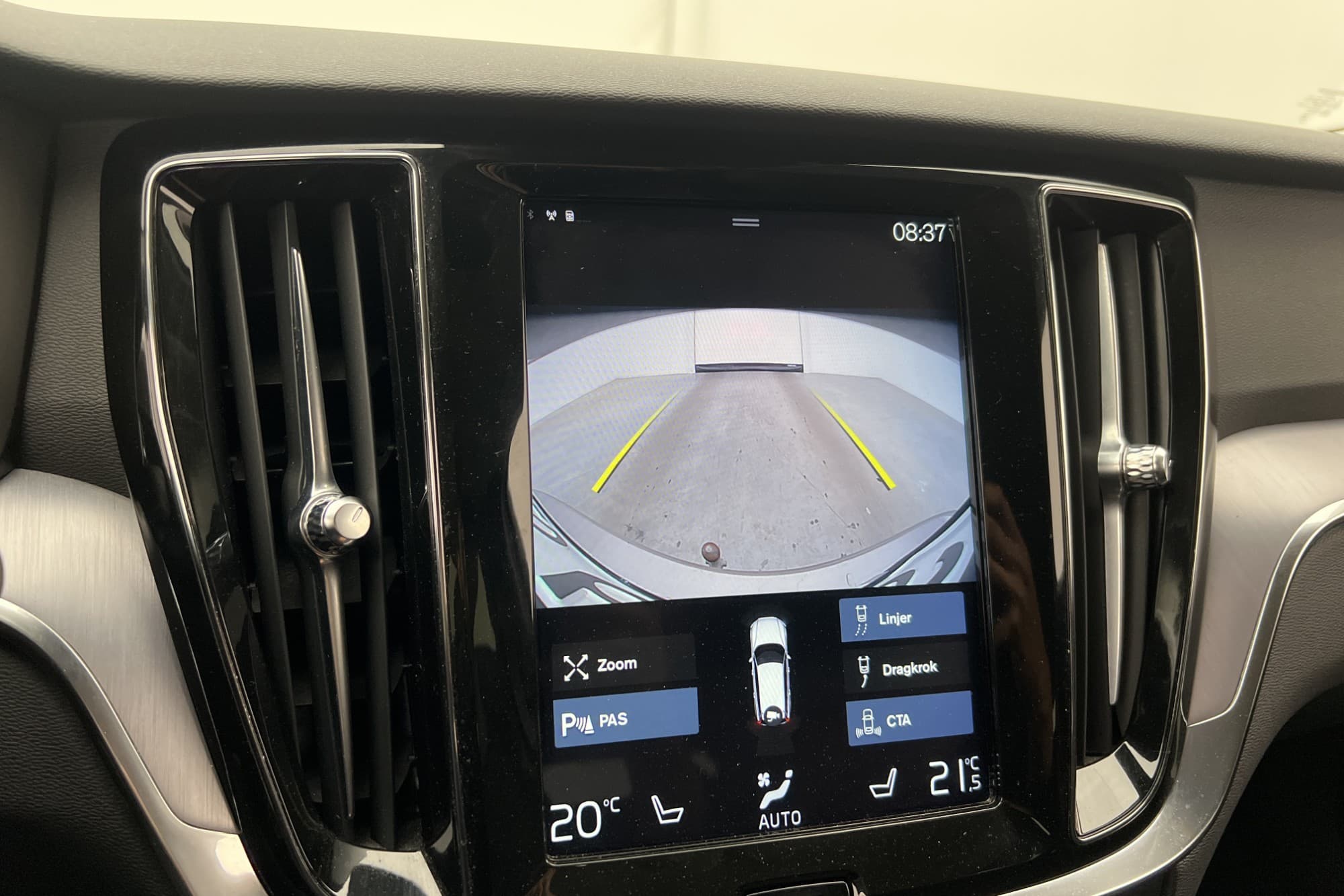 Volvo V60 Cross Country D4 AWD VOC Värmare Drag Kamera