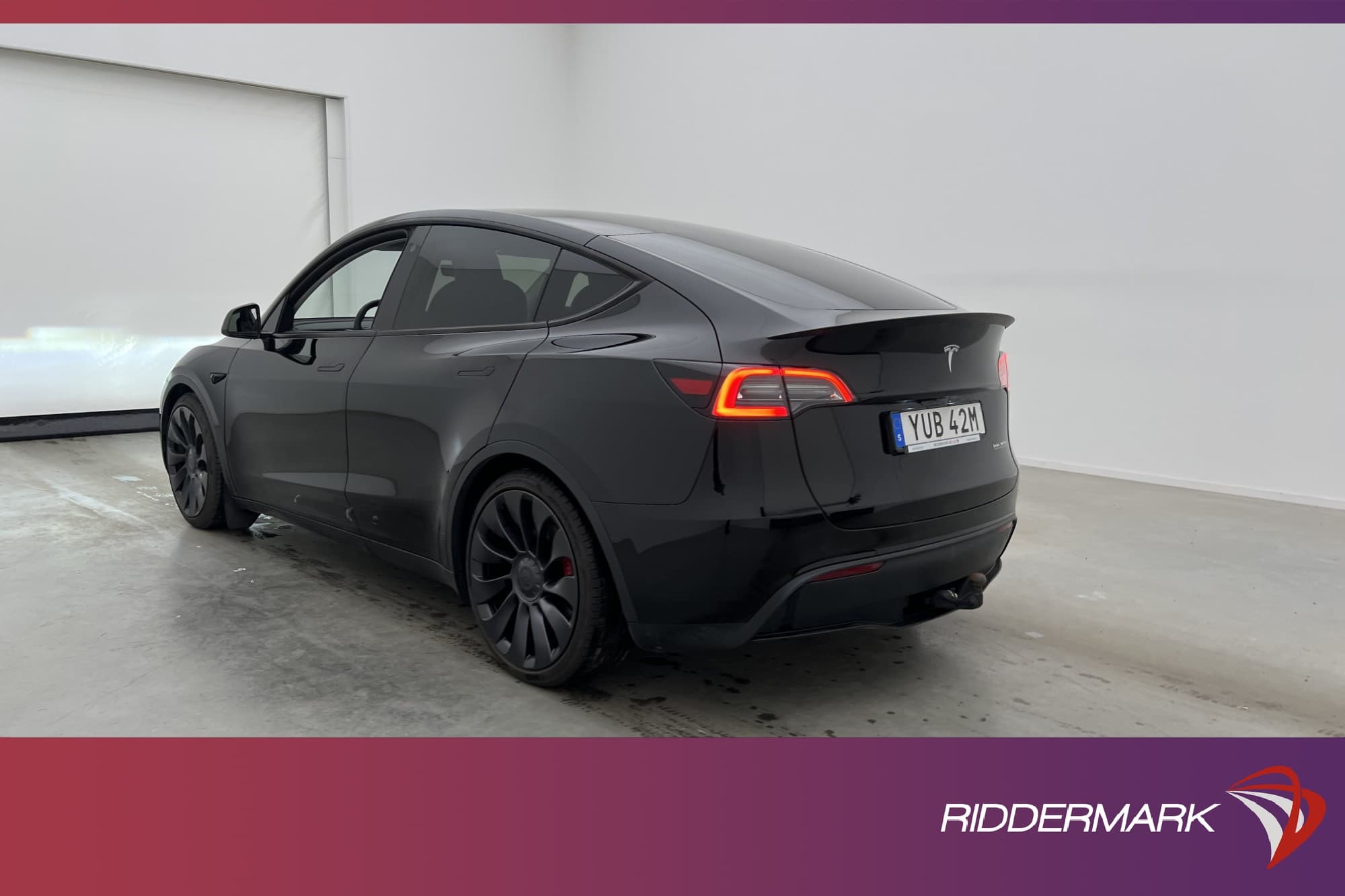 Tesla Model Y Performance 534hk
