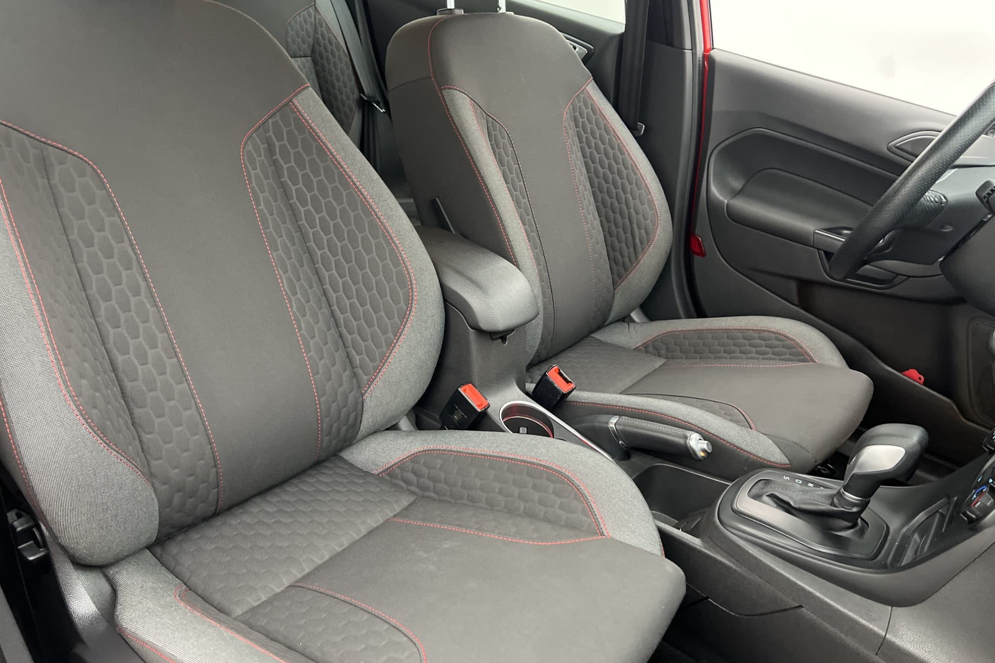 Ford Fiesta 1.0 EcoBoost 100hk ST-Line M-Värmare 0,49L/mil