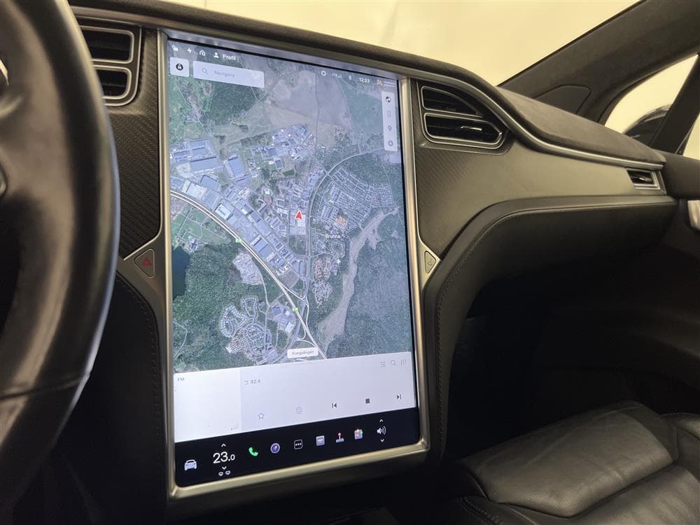 Tesla Model X 100D AWD 6 Sits Drag Svensksåld Uppgraderad APinteriör