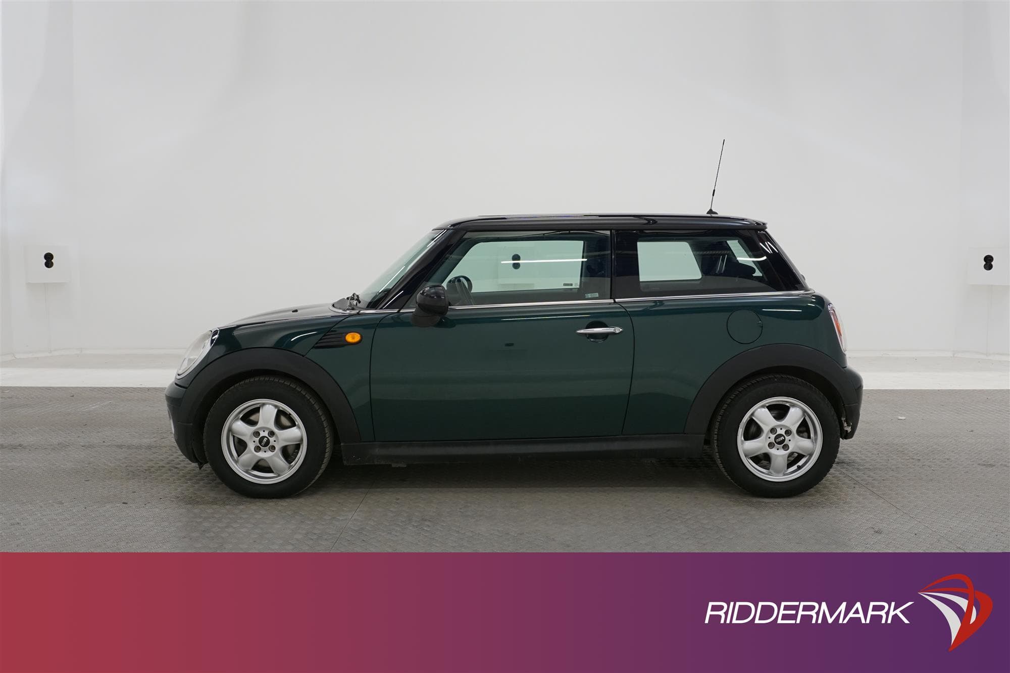 MINI Cooper Pepper 120hk 
