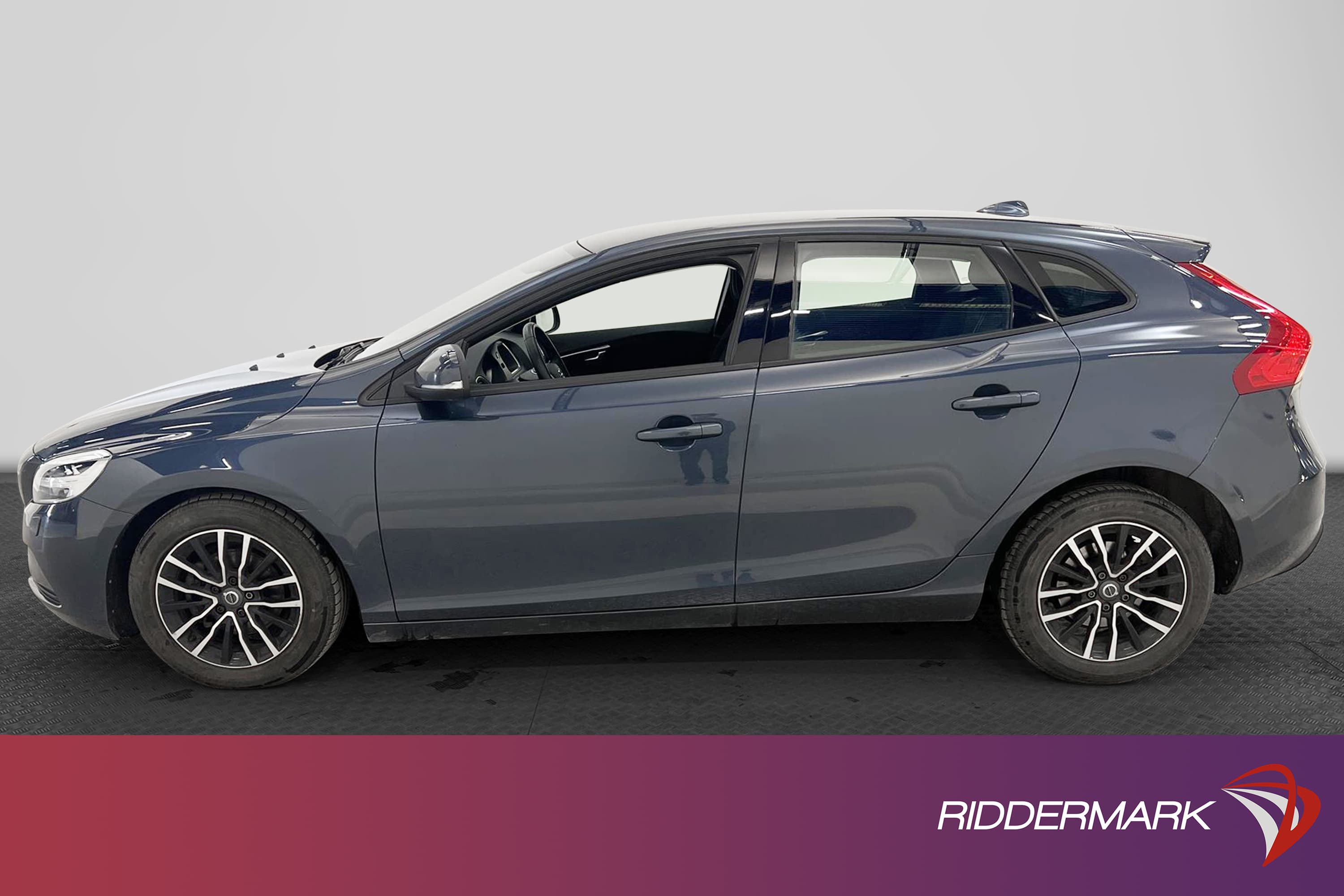 Volvo  V40 D2 120hk