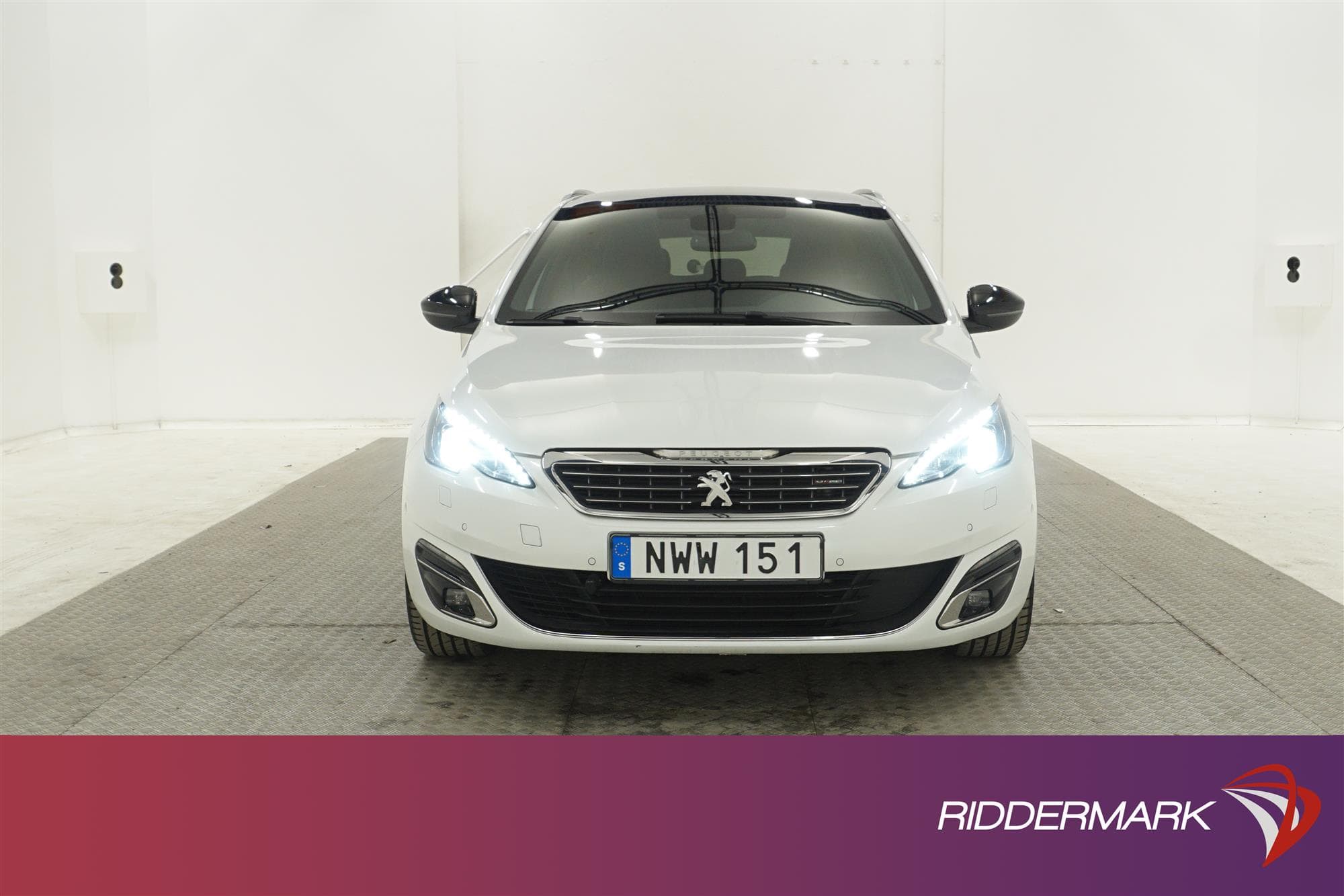 Peugeot 308 SW 1.2 e-THP 130hk