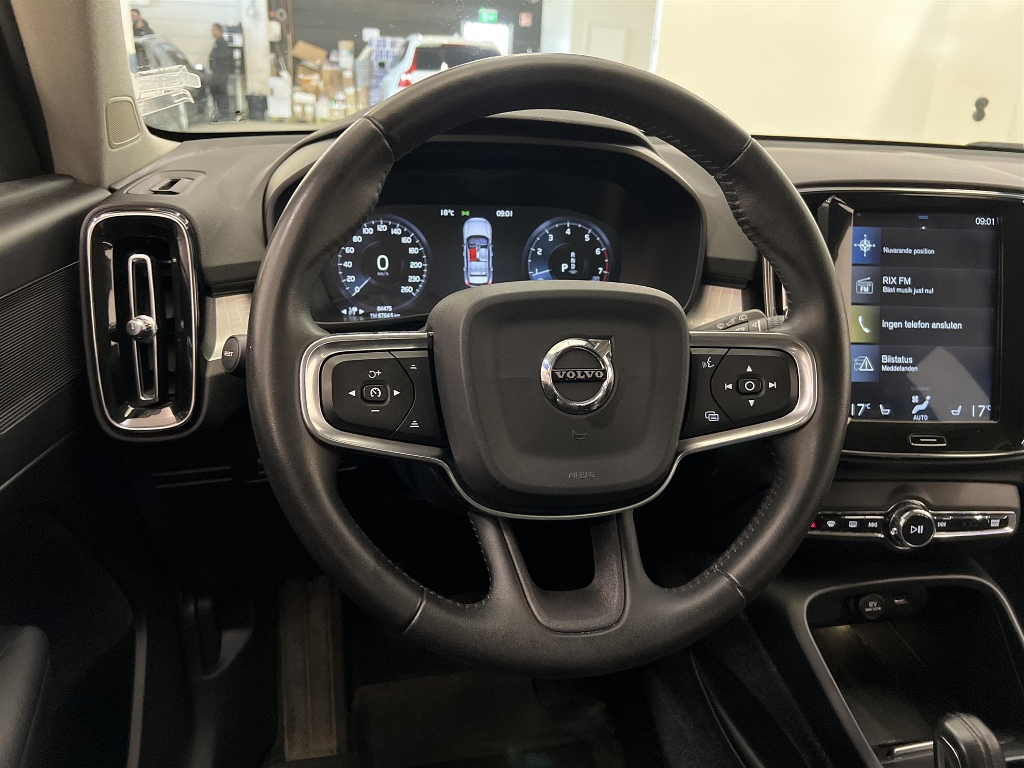 Volvo XC40 T5 AWD 247hk Voc B-Värm Drag B-Kamera Navi BLIS