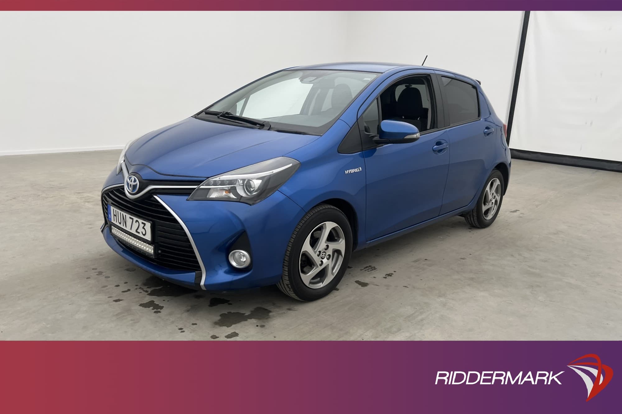 Toyota Yaris Hybrid 101hk