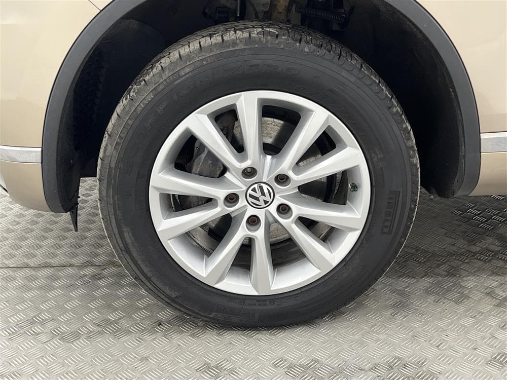 Volkswagen Touareg 3.0 262hk 4M Premium Pano 360° Drag Dvärm