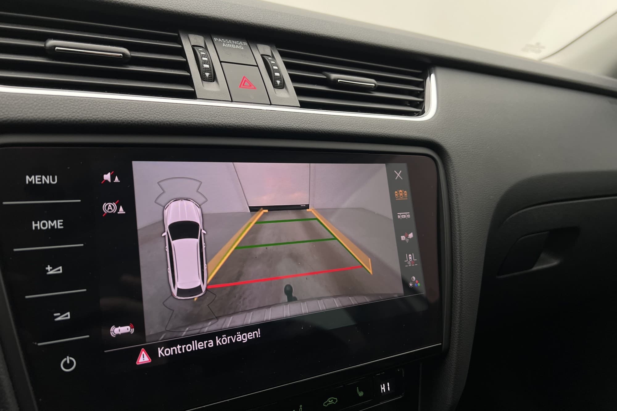Skoda Octavia Scout TDI 4x4 Premium Värm Cockpit Kamera Drag