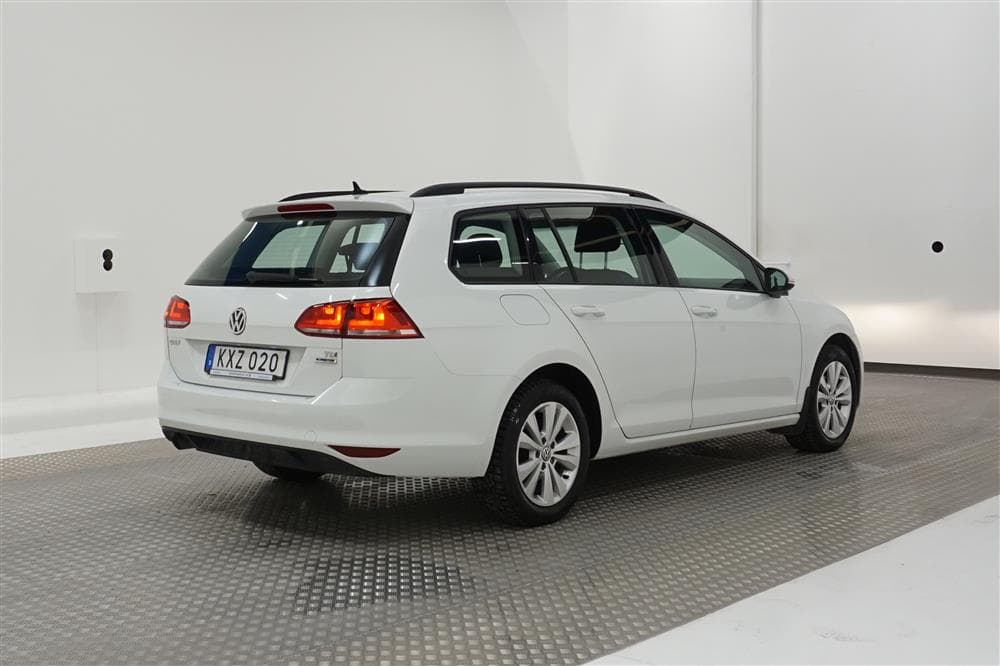 Volkswagen Golf SC 1.6 TDI 105hk B-kamera Navi 0.4l/milexteriör