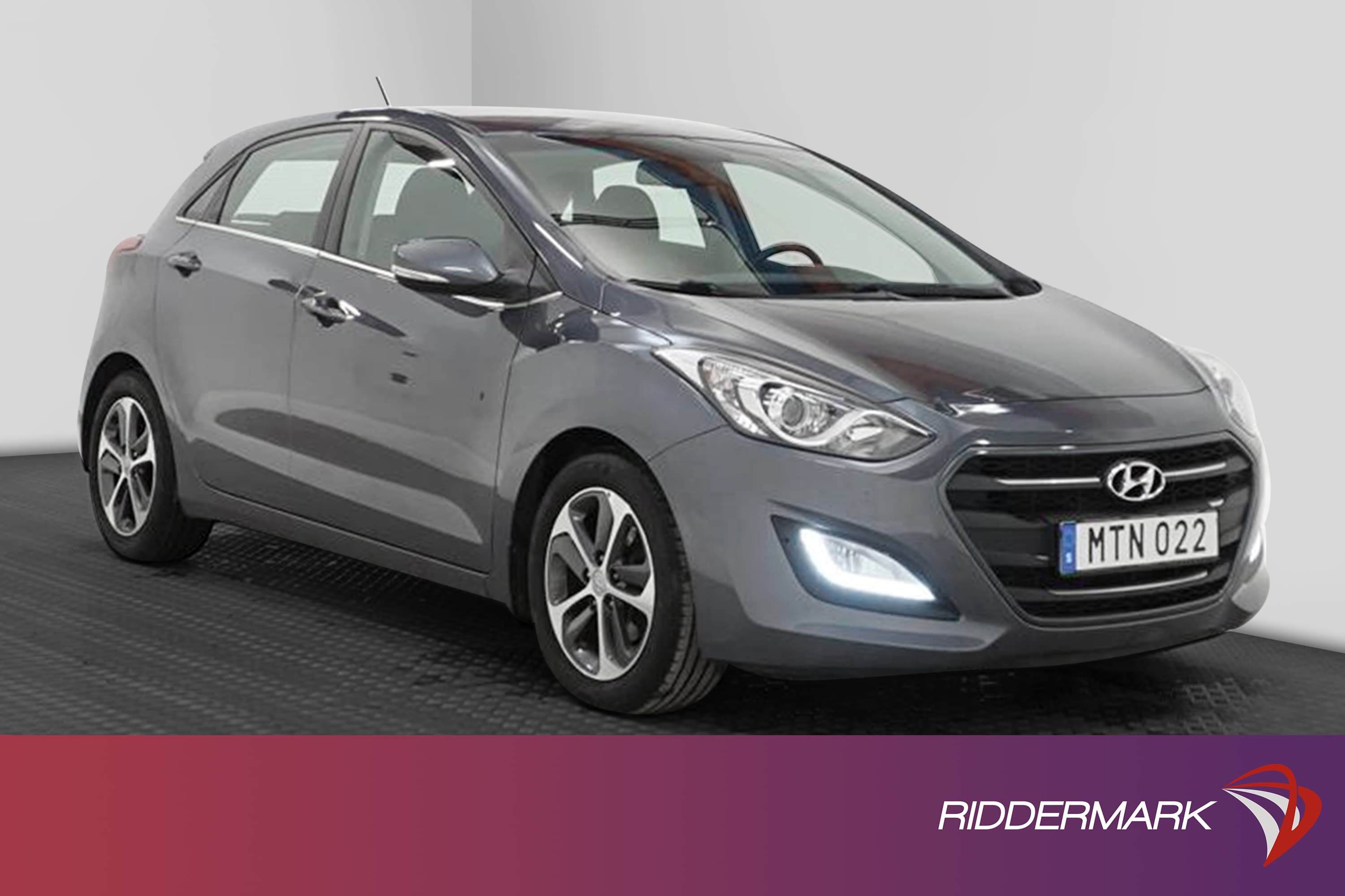 Hyundai i30 1.6 GDI 135hk Välservad PDC Låg Skatt 0,53l/mil