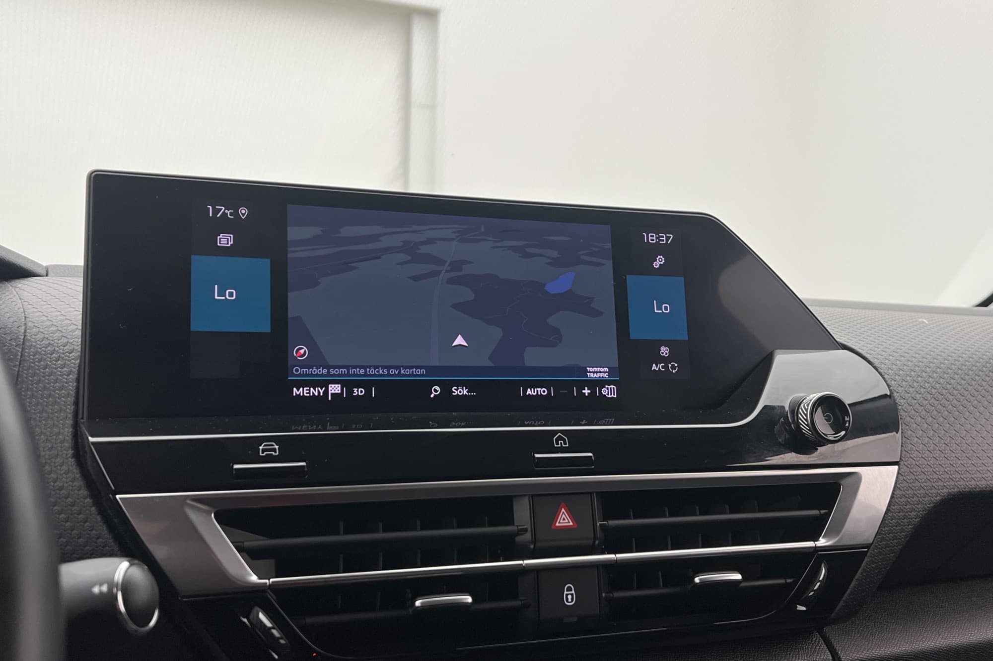 Citroën C4 1.2 144hk HUD Navi Rattvärm P-Sensorer En-Brukare