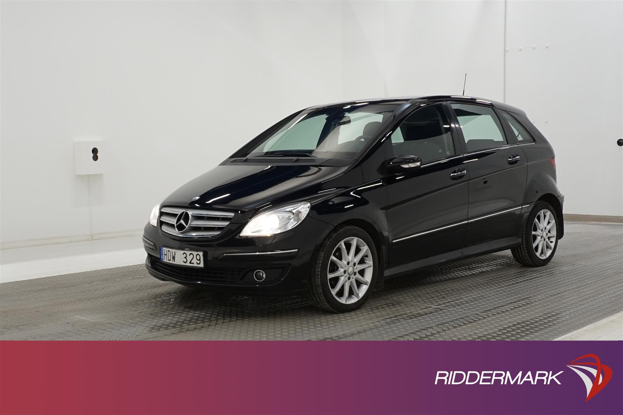 Mercedes-Benz B 170 116hk