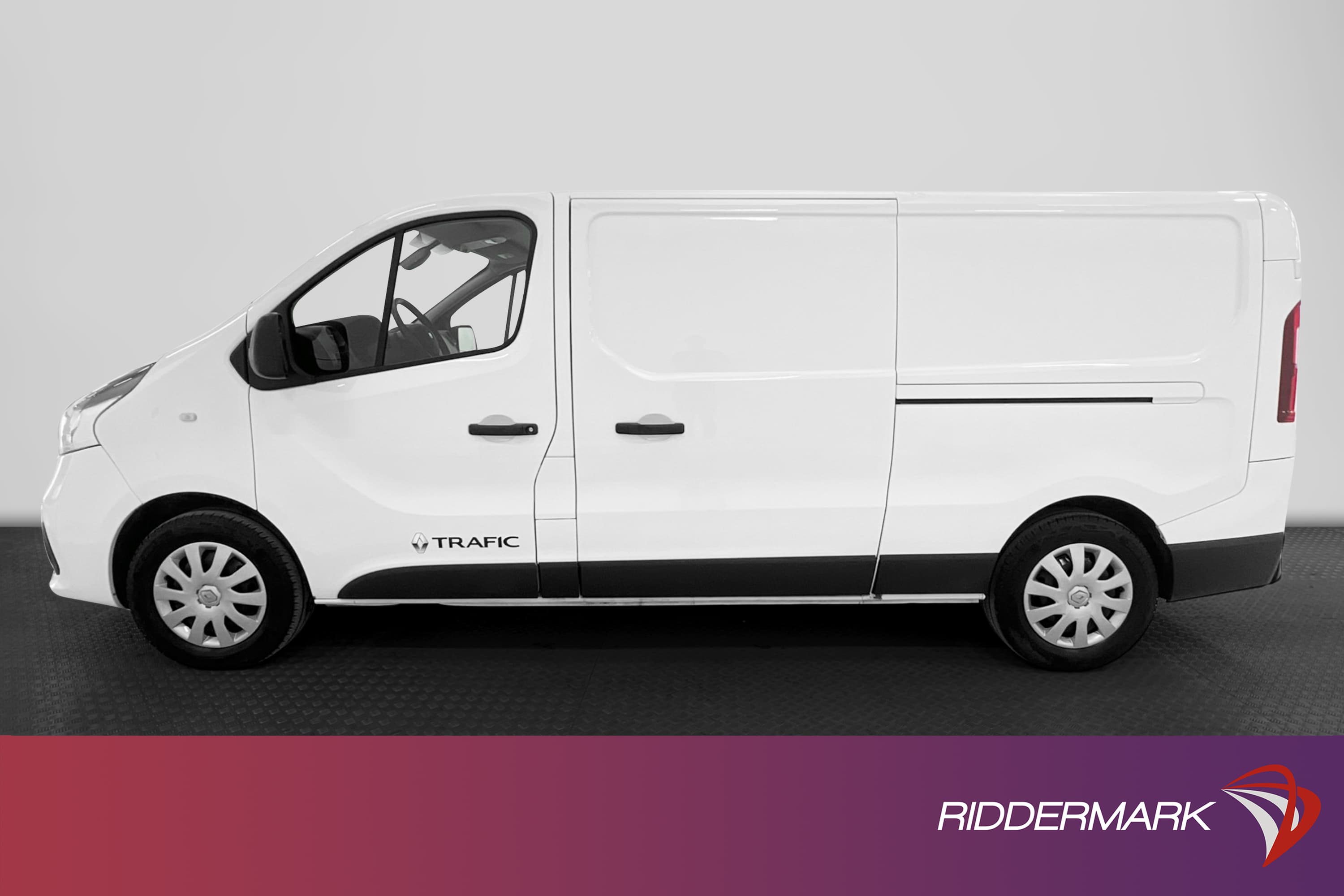 Renault Trafic 1.6dCi Lång Navi Drag Värmare Moms