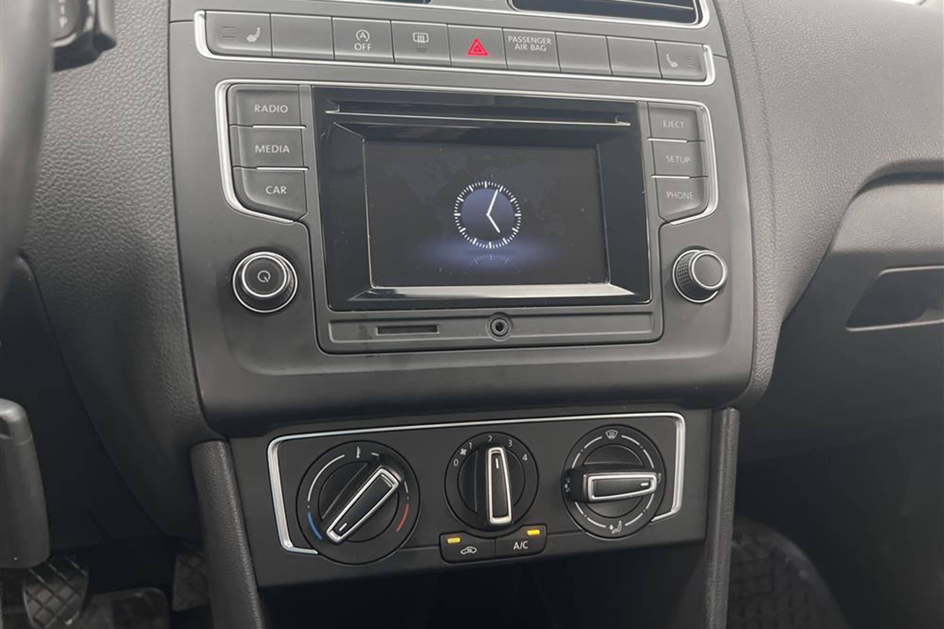 Volkswagen Polo 1.2 TSI 90hk Låg Skatt Nybes 0,40L/mil