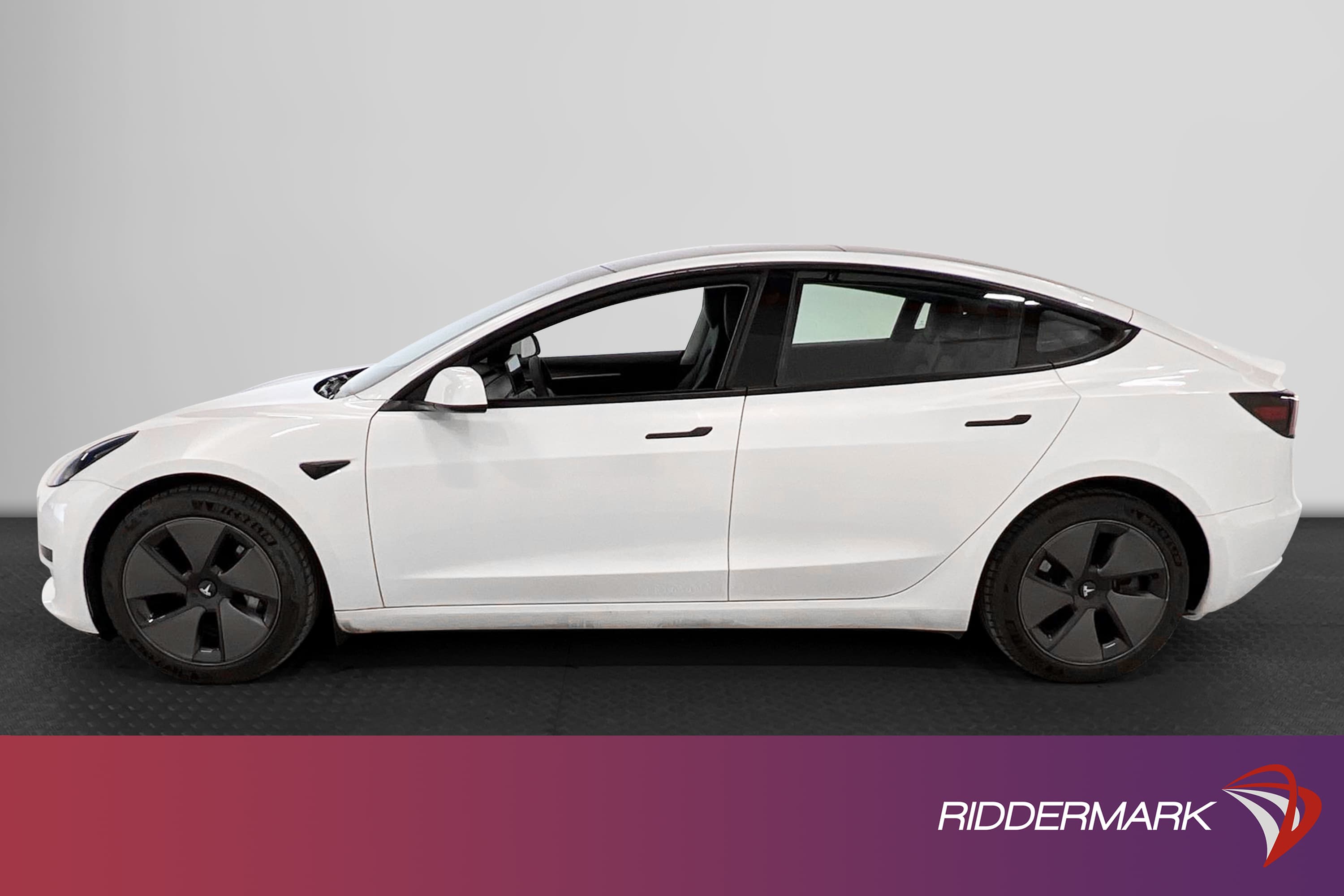 Tesla Model 3 Standard Range Plus 258hk