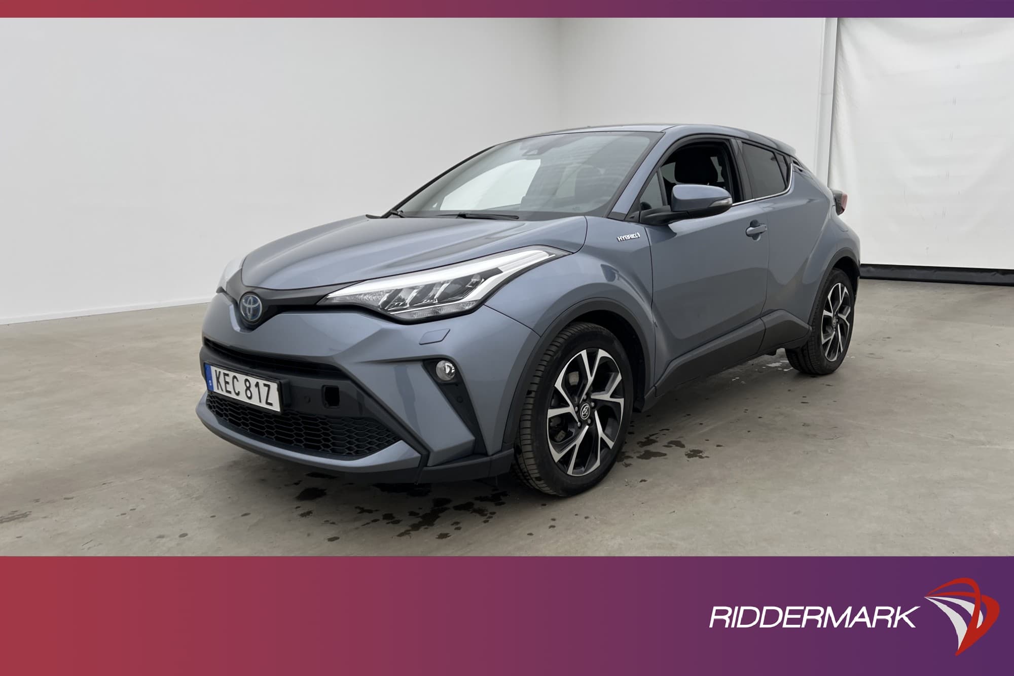 Toyota C-HR Hybrid 122hk