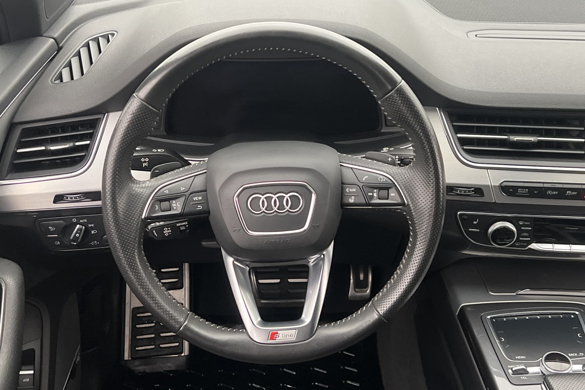 Audi Q7 V6 Q 272hk S-Line 7-Sits Cockpit Värm Luft BOSE Drag