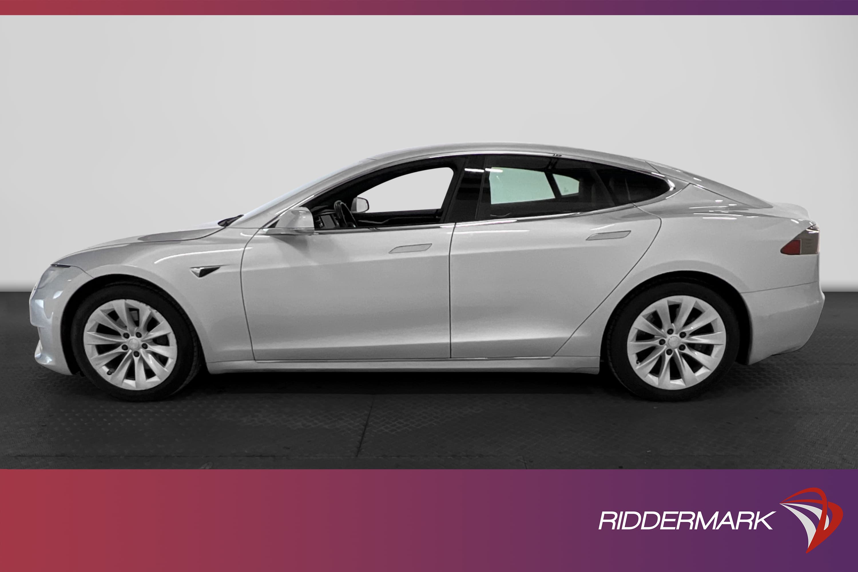 Tesla Model S 75 320hk