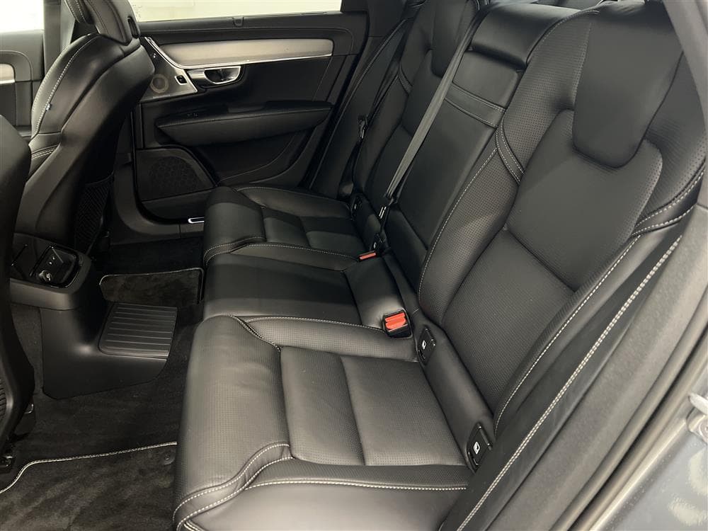 Volvo S90 T8 AWD TwEn 407hk R-Design B&O Head up Nyservadinteriör