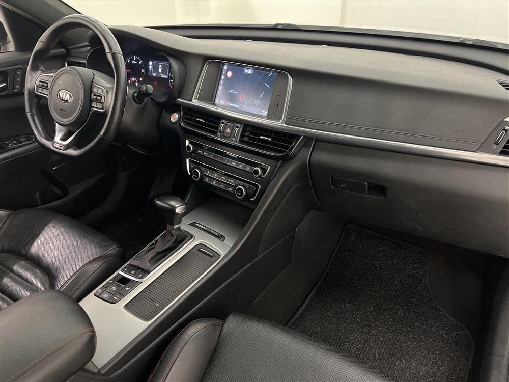Kia Optima 1.7 CRDi 141hk GT-Line Pano H/K Kamera Skinn Draginteriör