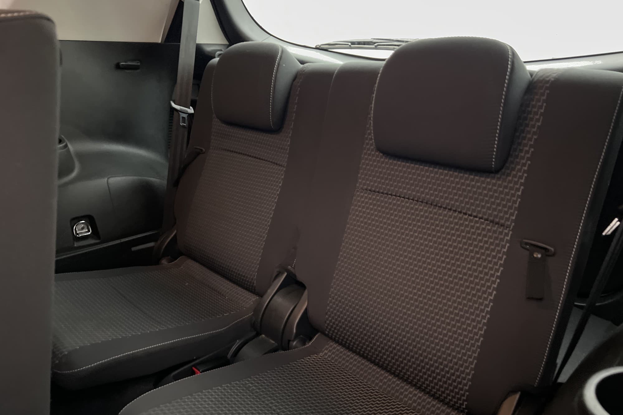 Toyota Verso 1.8 147hk Edition 50 7 Sits Kamera 2 Brukare