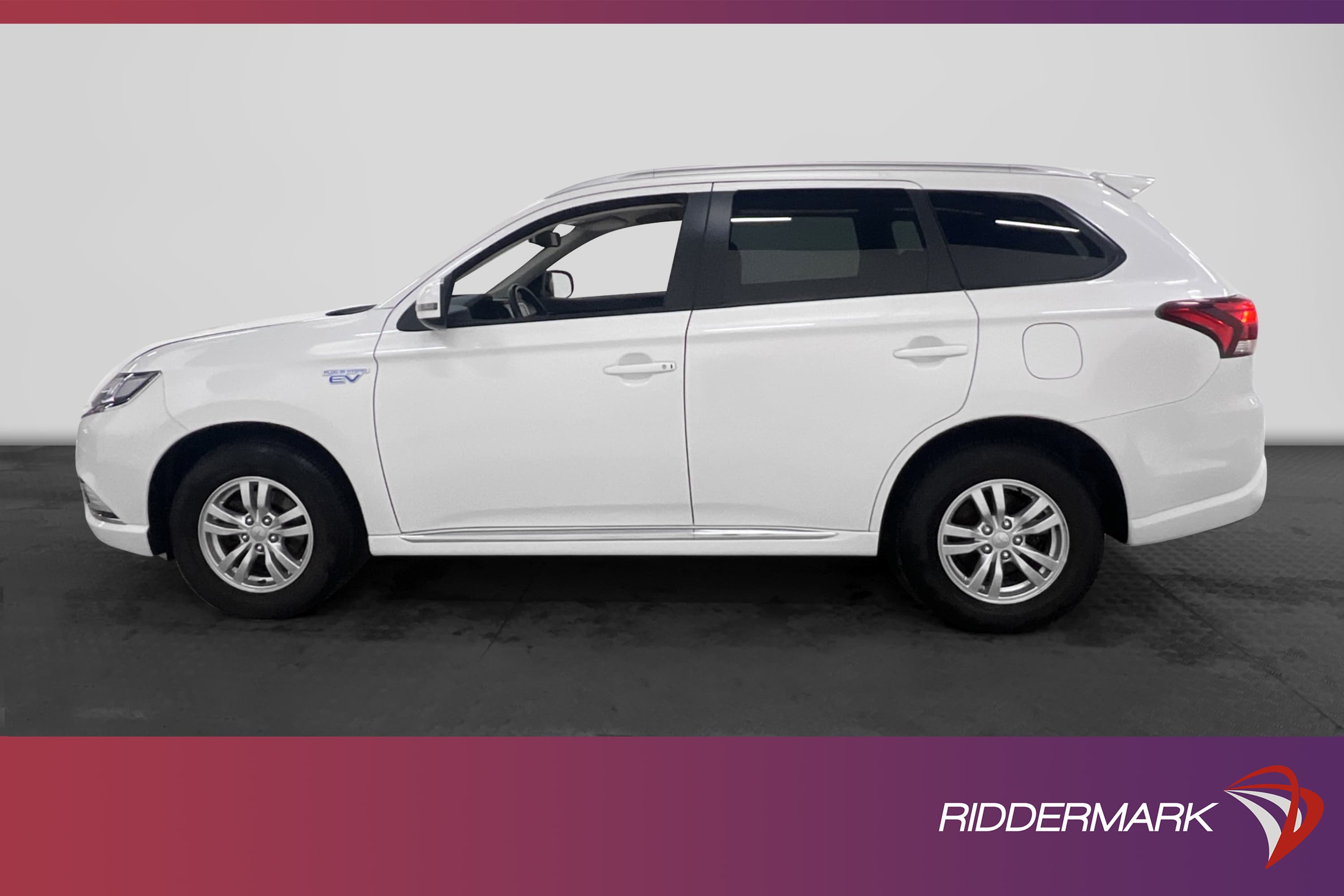 Mitsubishi Outlander PHEV 4WD 230hk