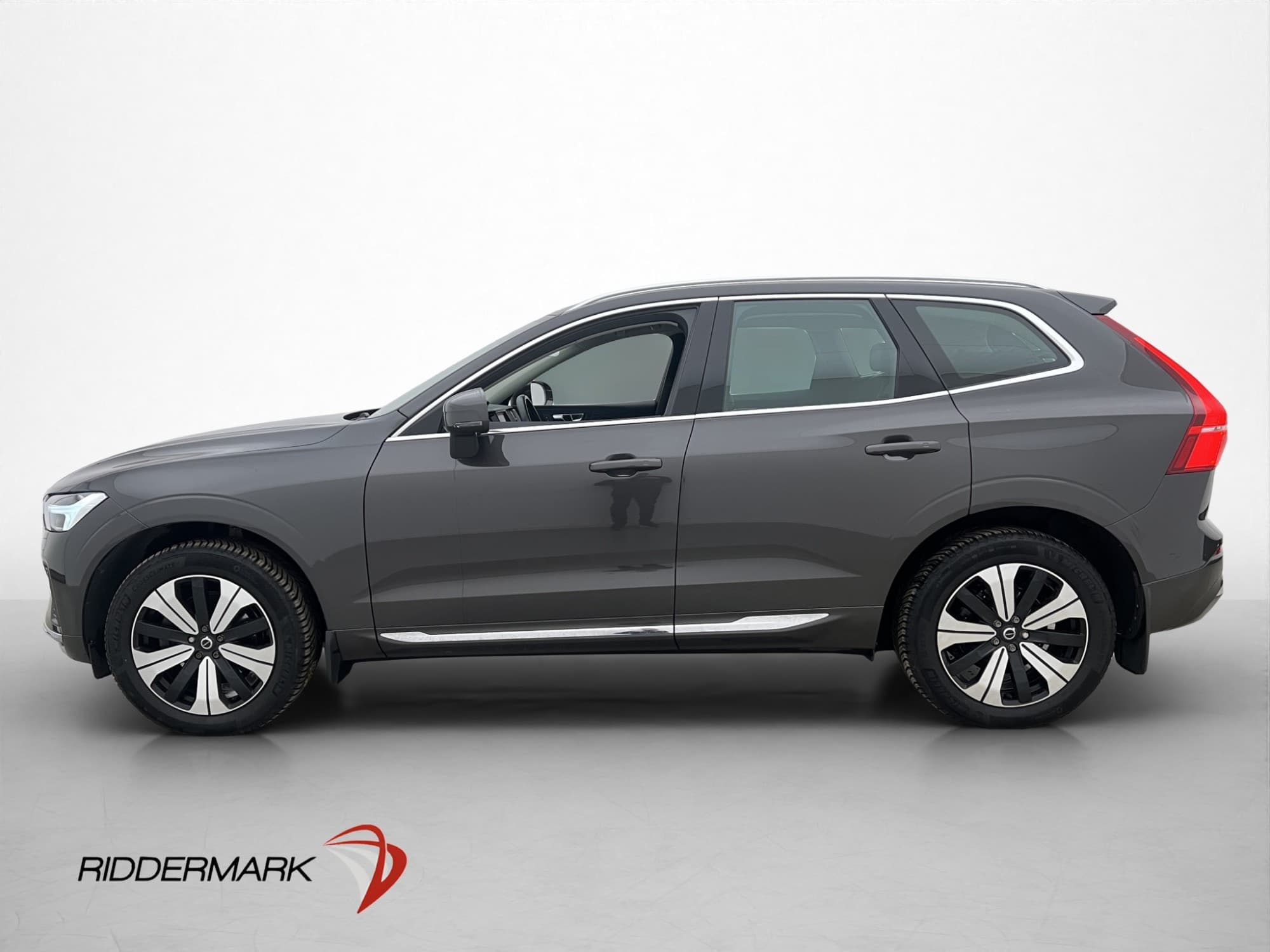 Volvo XC60 B5 AWD Inscription Pano Skinn Orrefors Adapt-fart