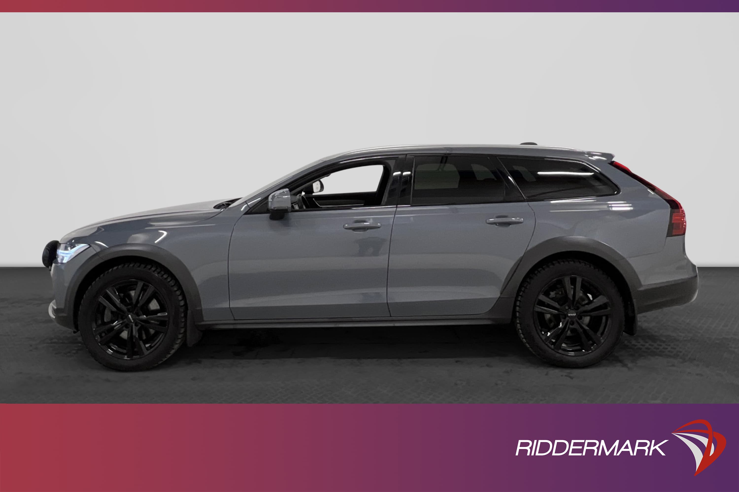 Volvo V90 Cross Country D4 AWD